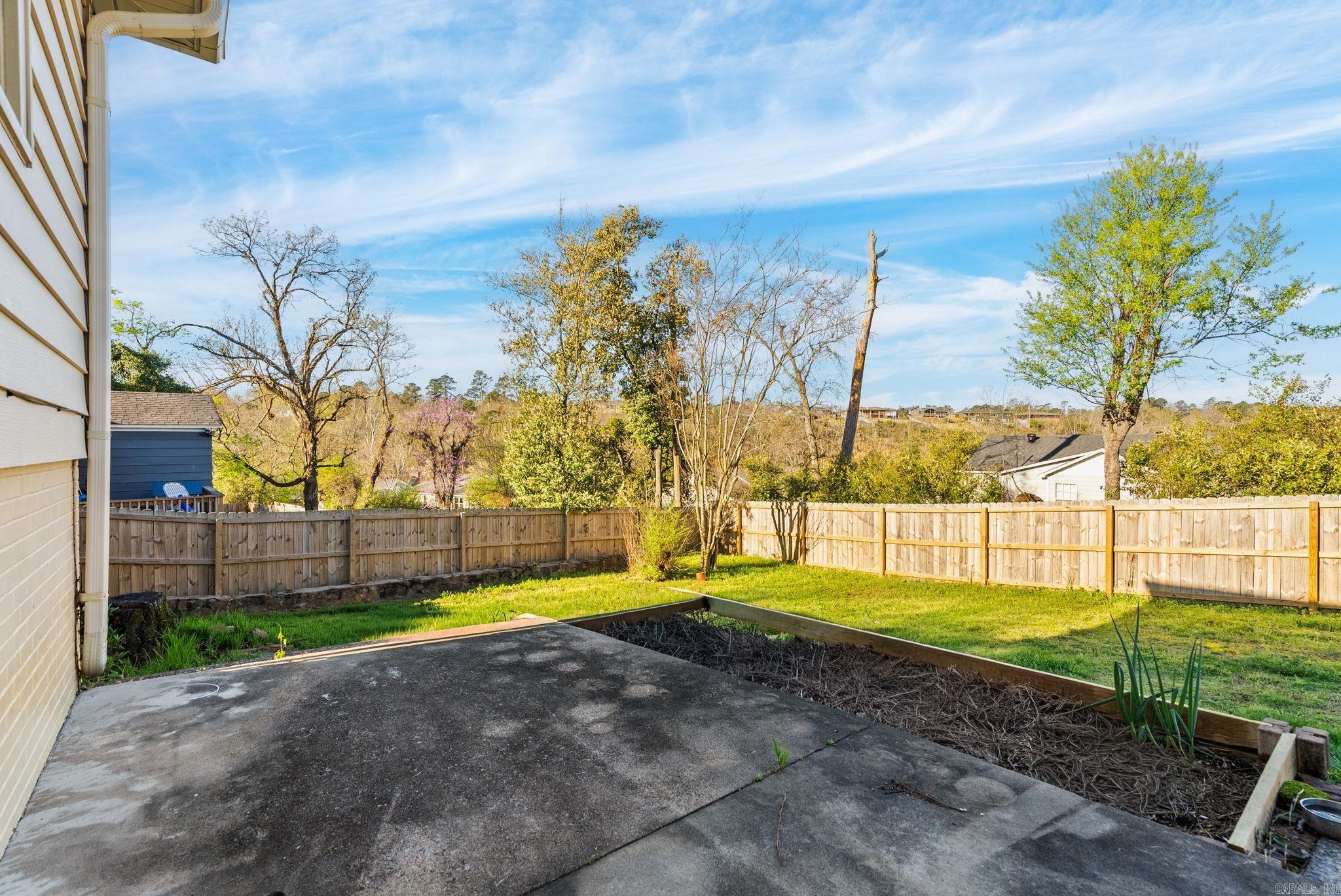 KINGWOOD PLACE - Residential