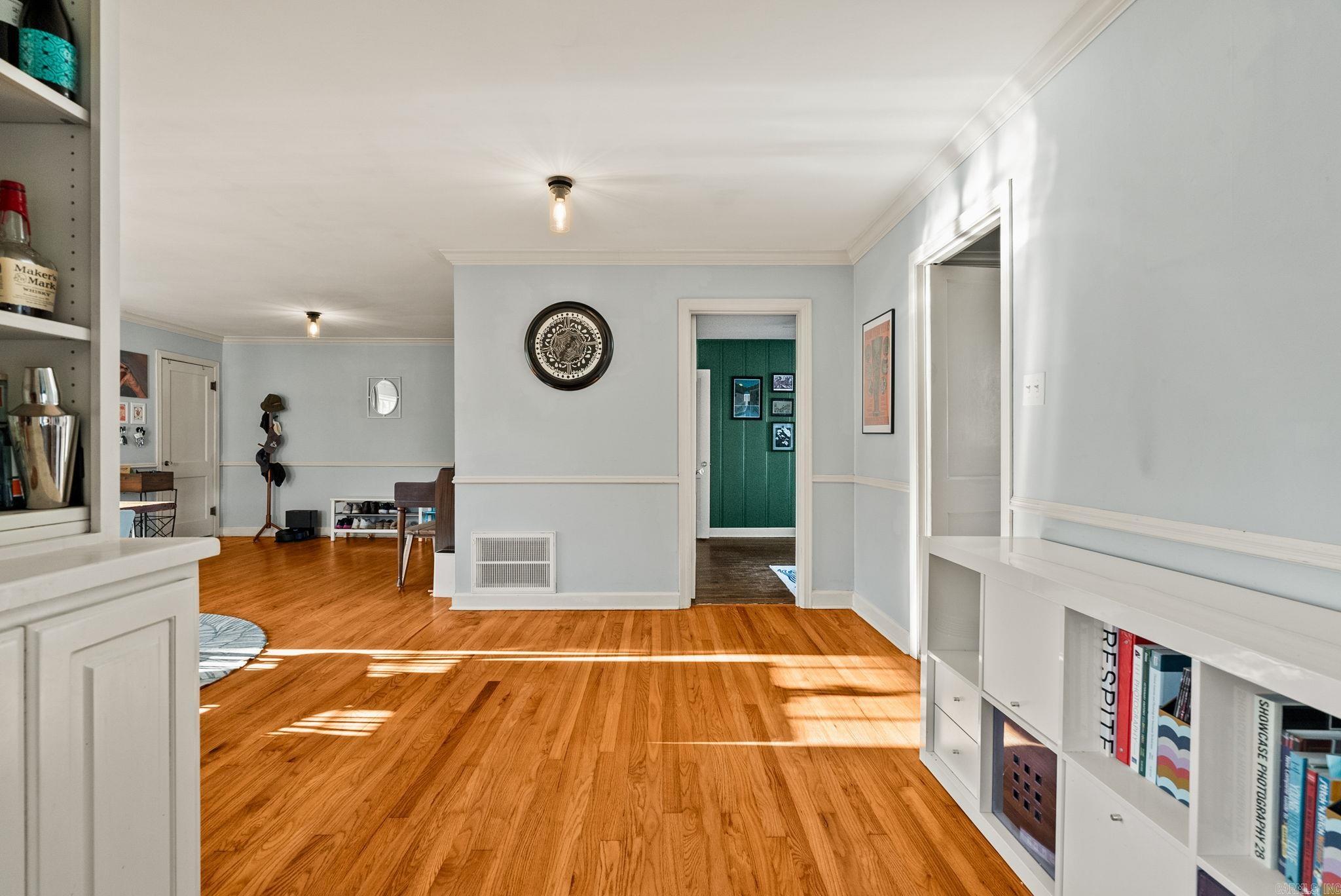 KINGWOOD PLACE - Residential