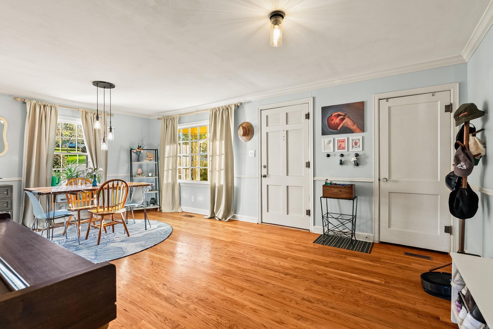 KINGWOOD PLACE - Residential