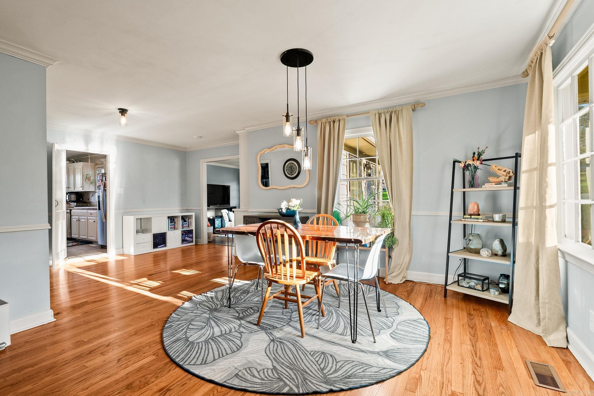 KINGWOOD PLACE - Residential