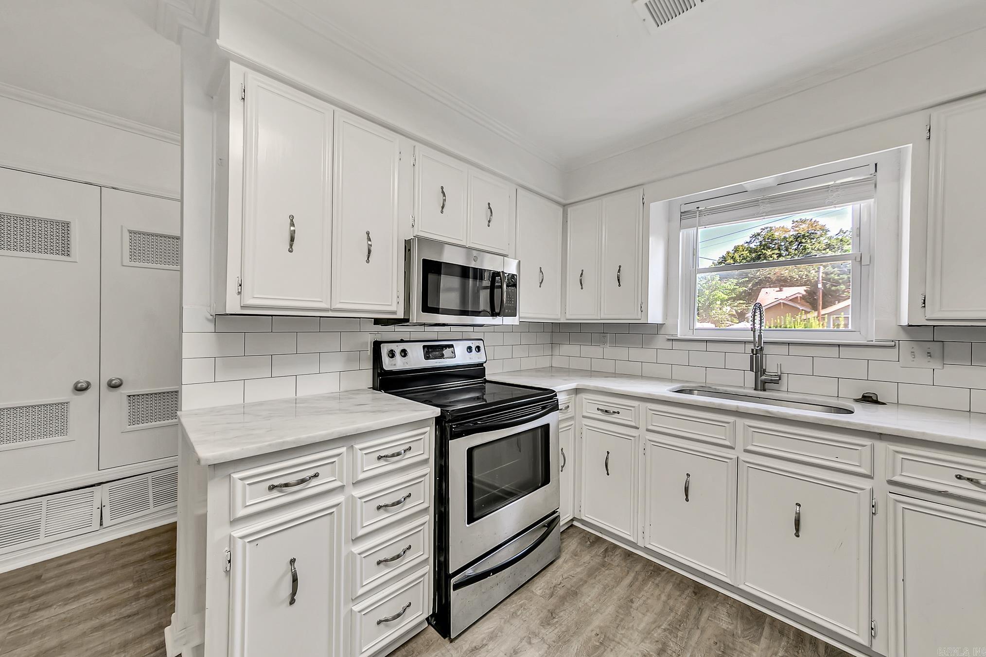 Faucette - Residential Lease