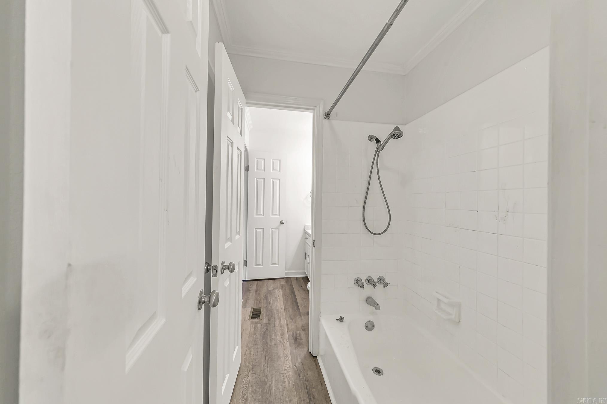 Faucette - Residential Lease
