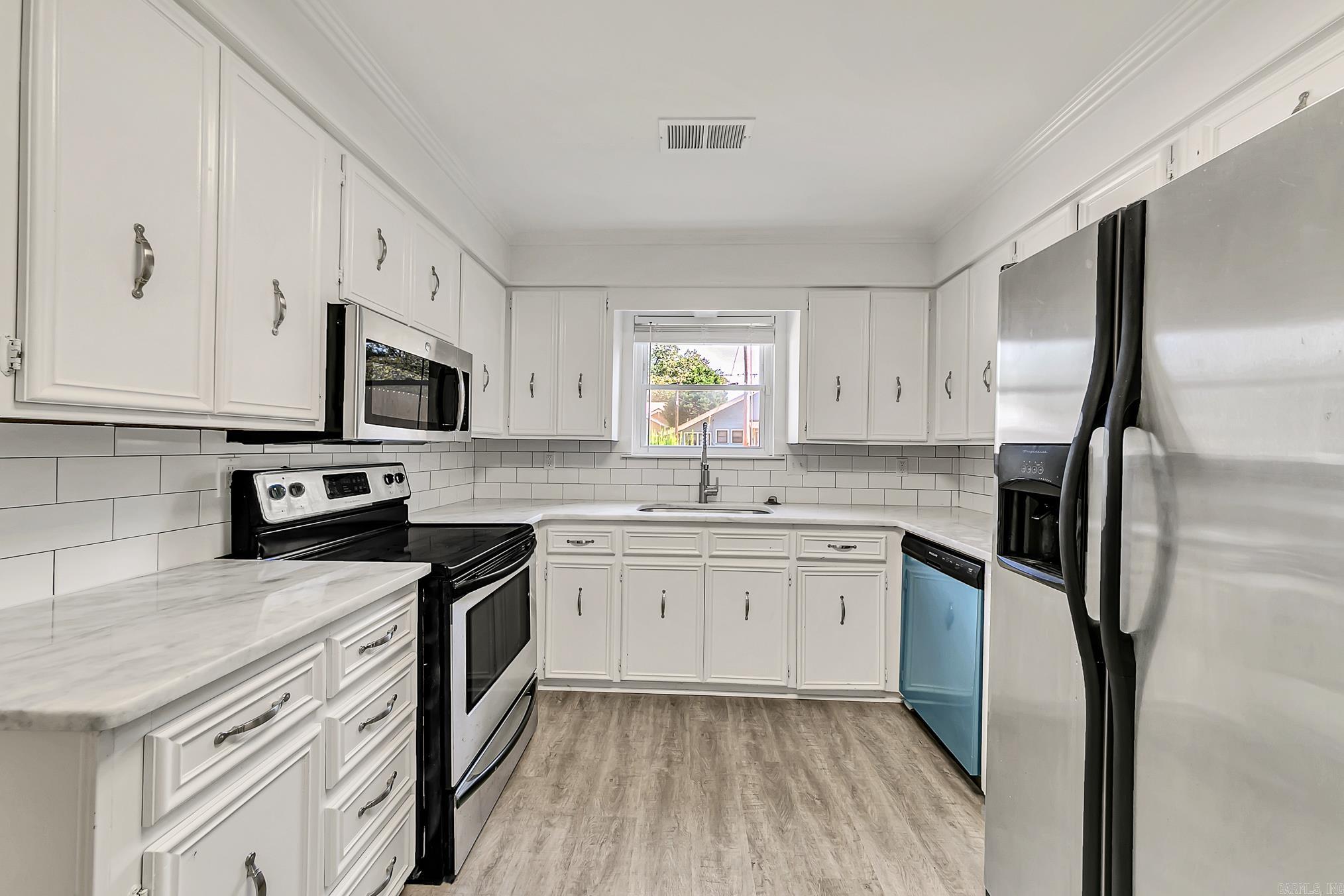 Faucette - Residential Lease