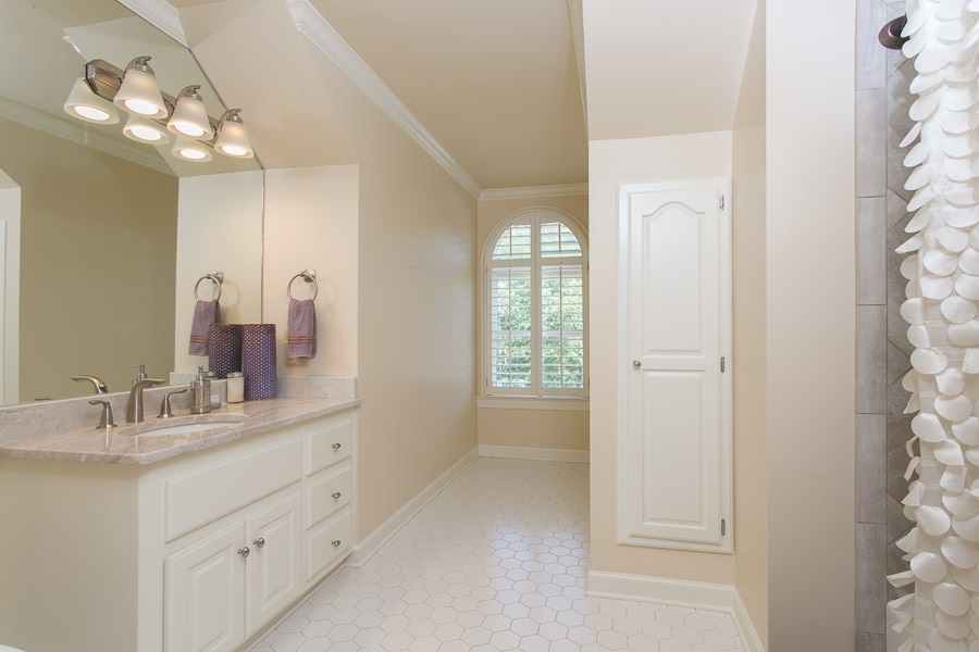 HICKORY CREEK - Residential