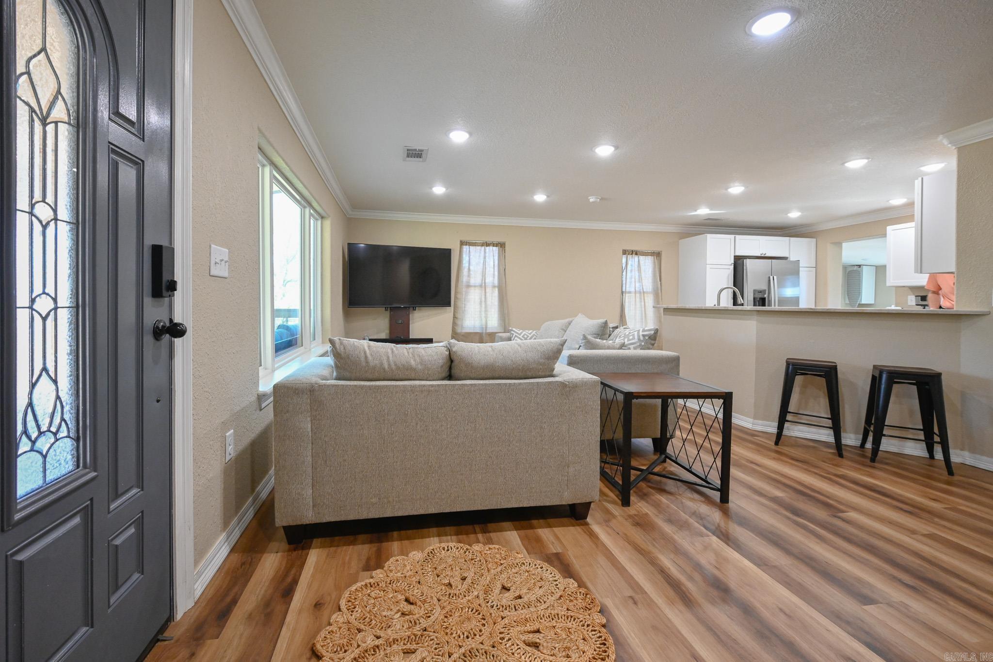 MKT Trust Co - Residential