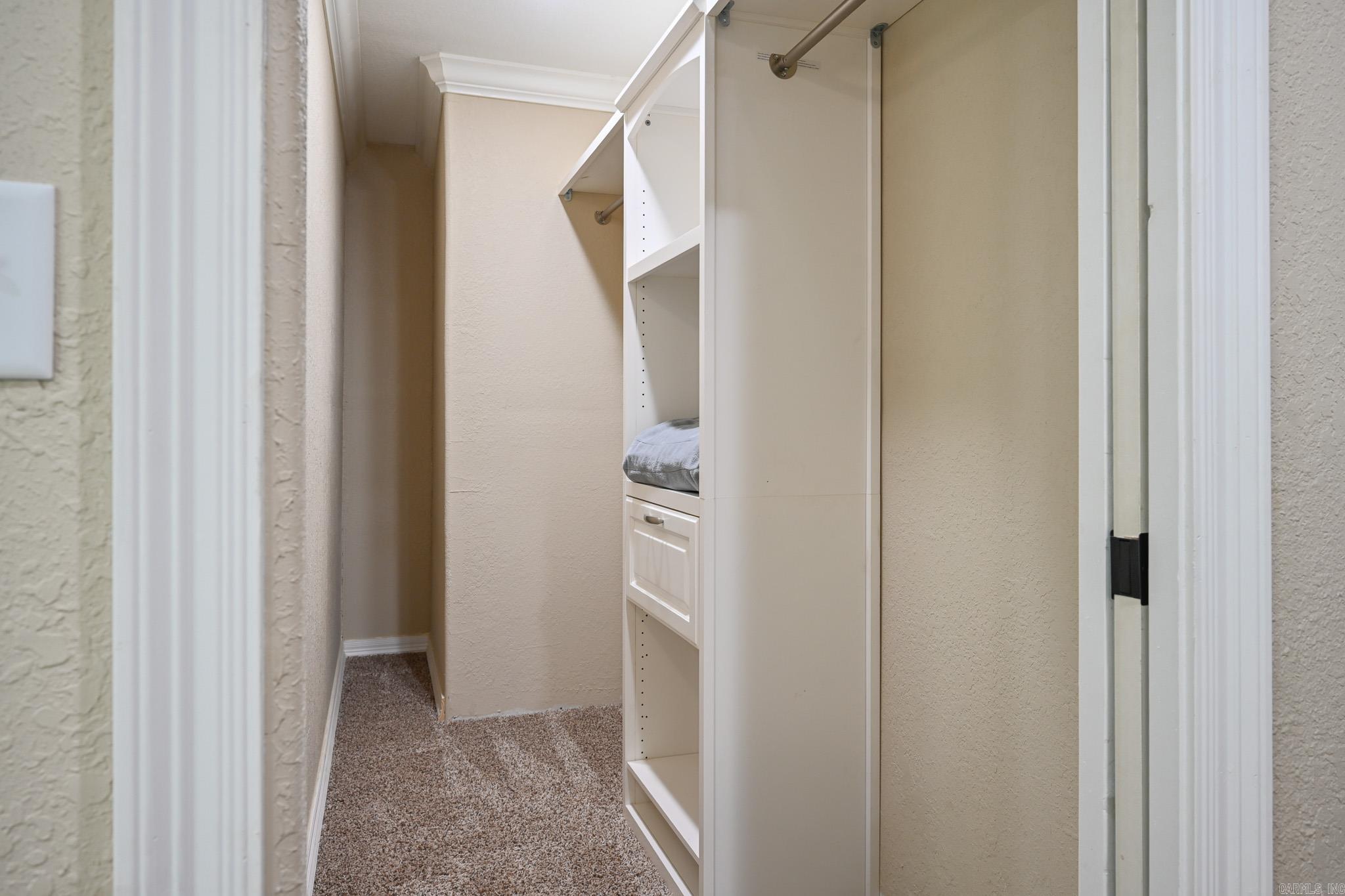 MKT Trust Co - Residential