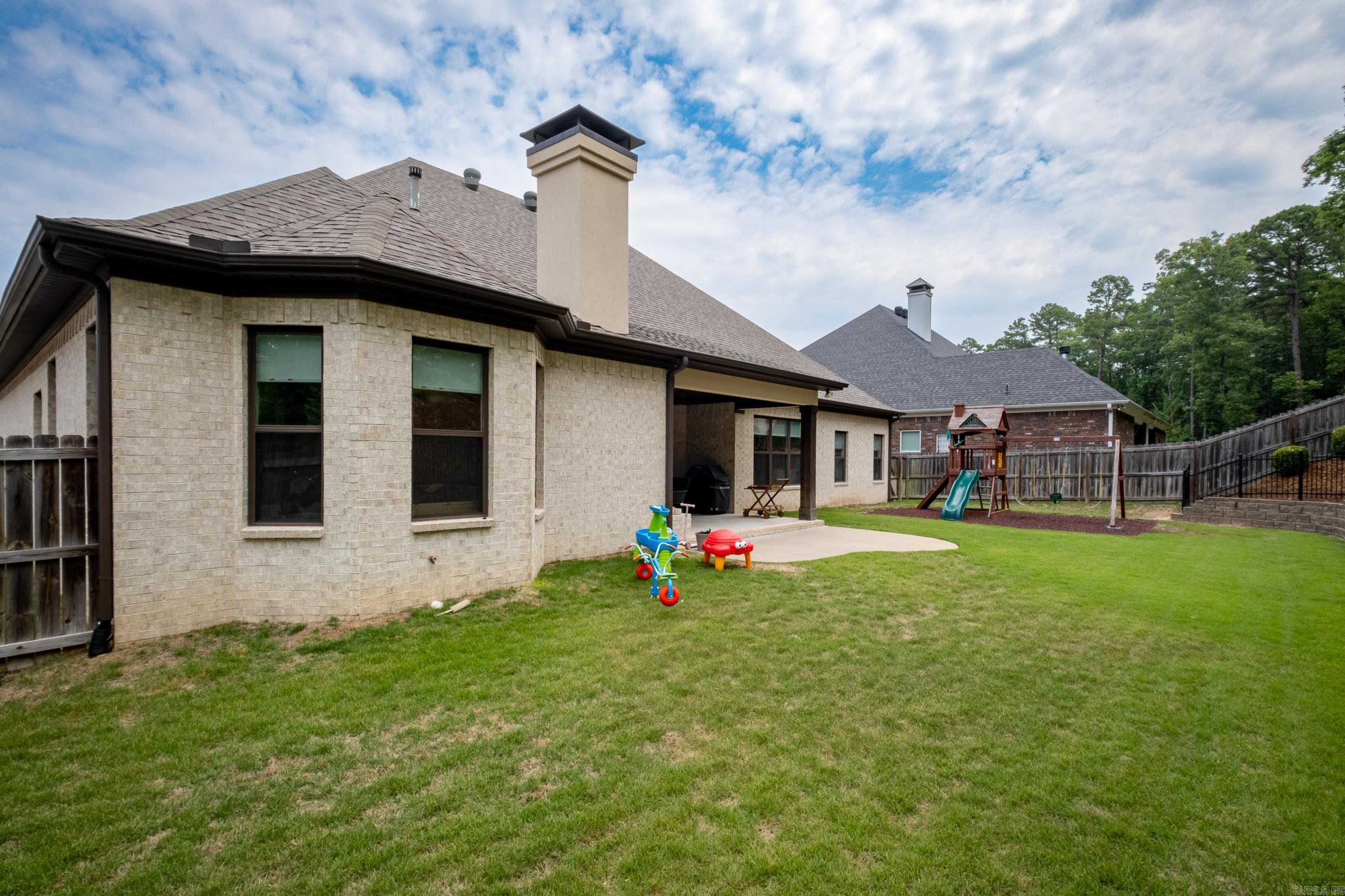CHENAL VALLEY "MIRABEL COURT" - Residential