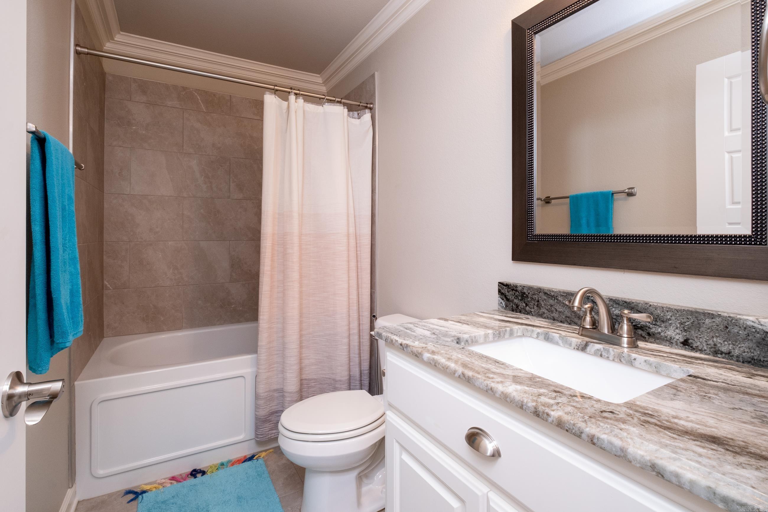 CHENAL VALLEY "MIRABEL COURT" - Residential