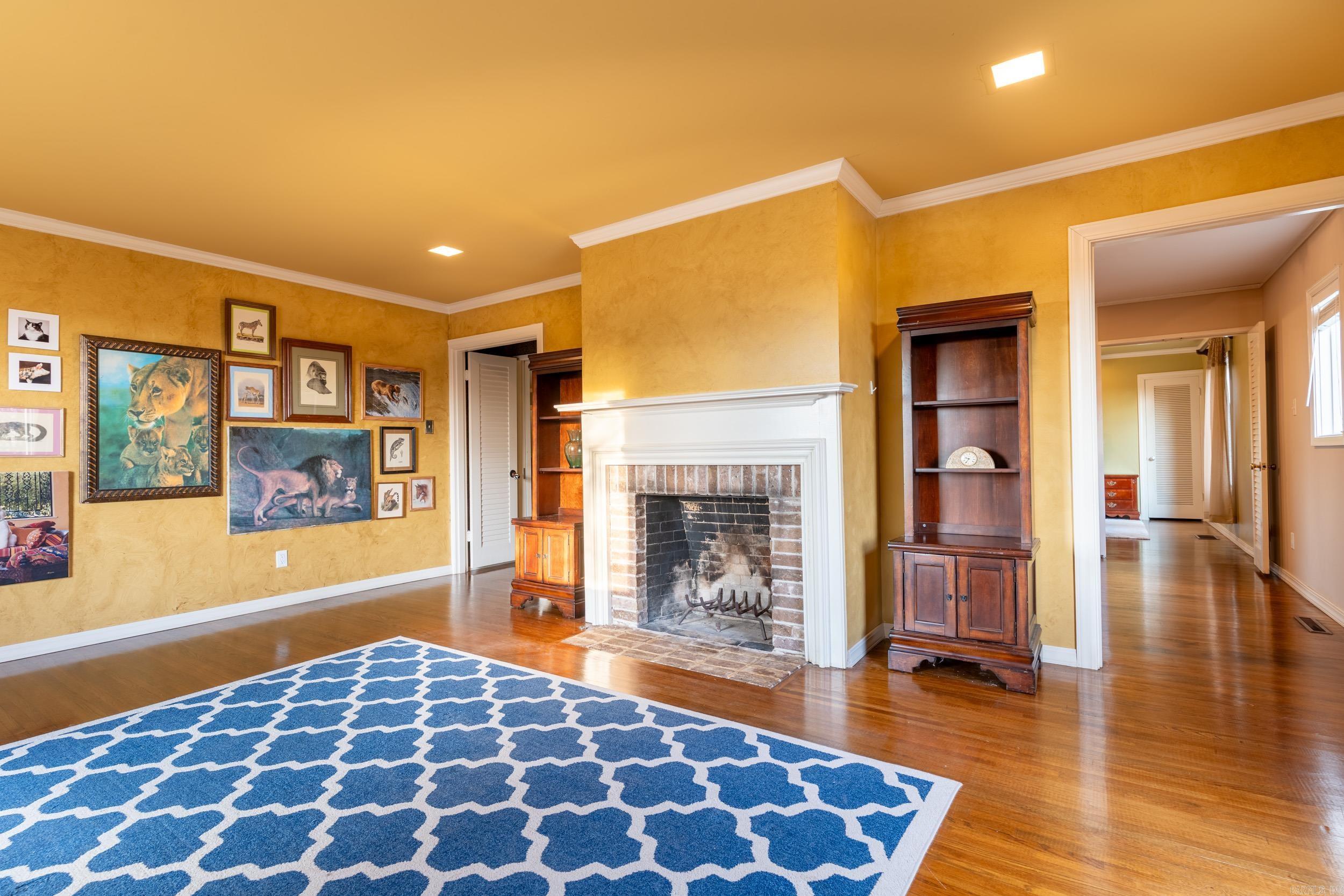 SHANNON HILLS EAST - Residential