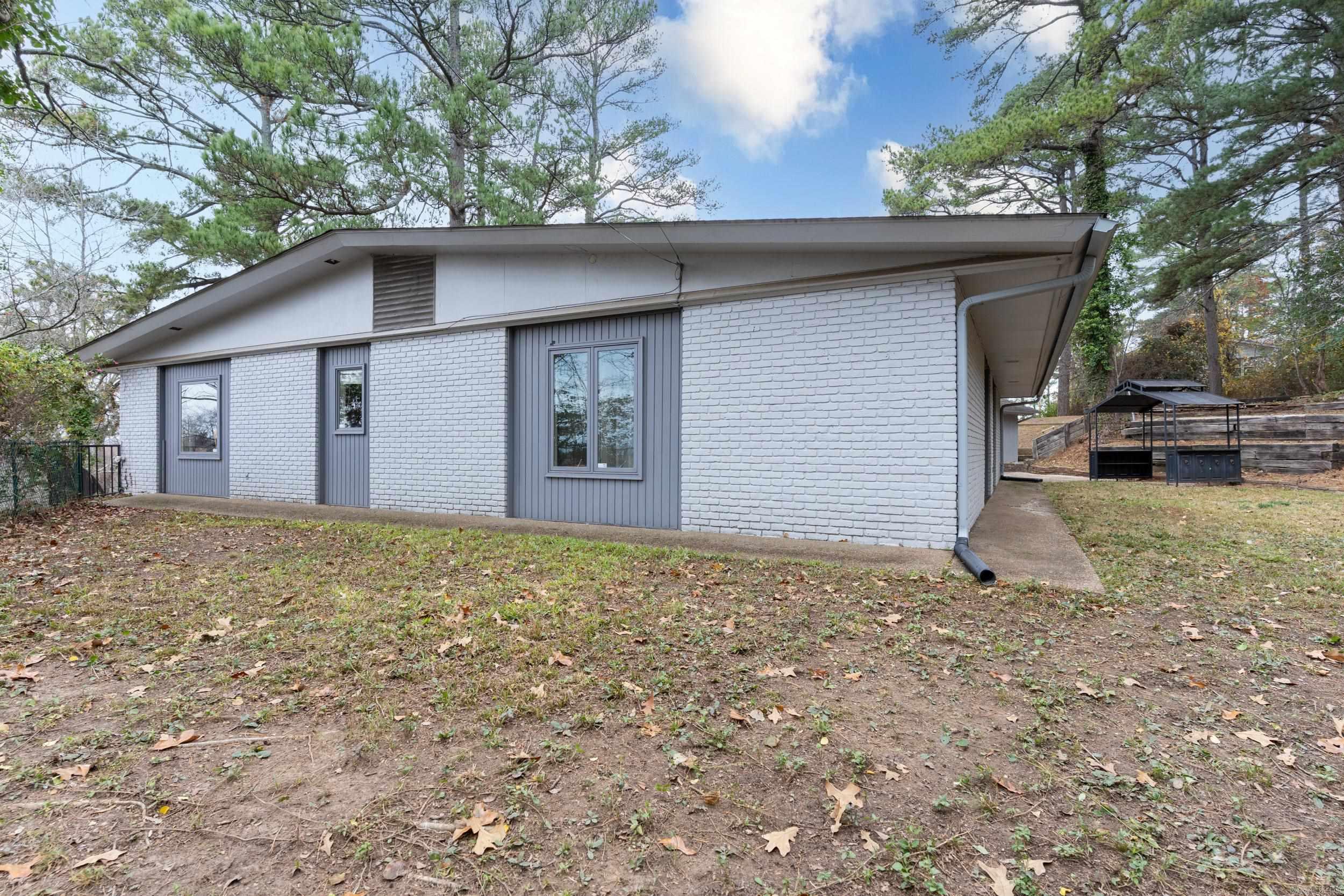 SHANNON HILLS EAST - Residential