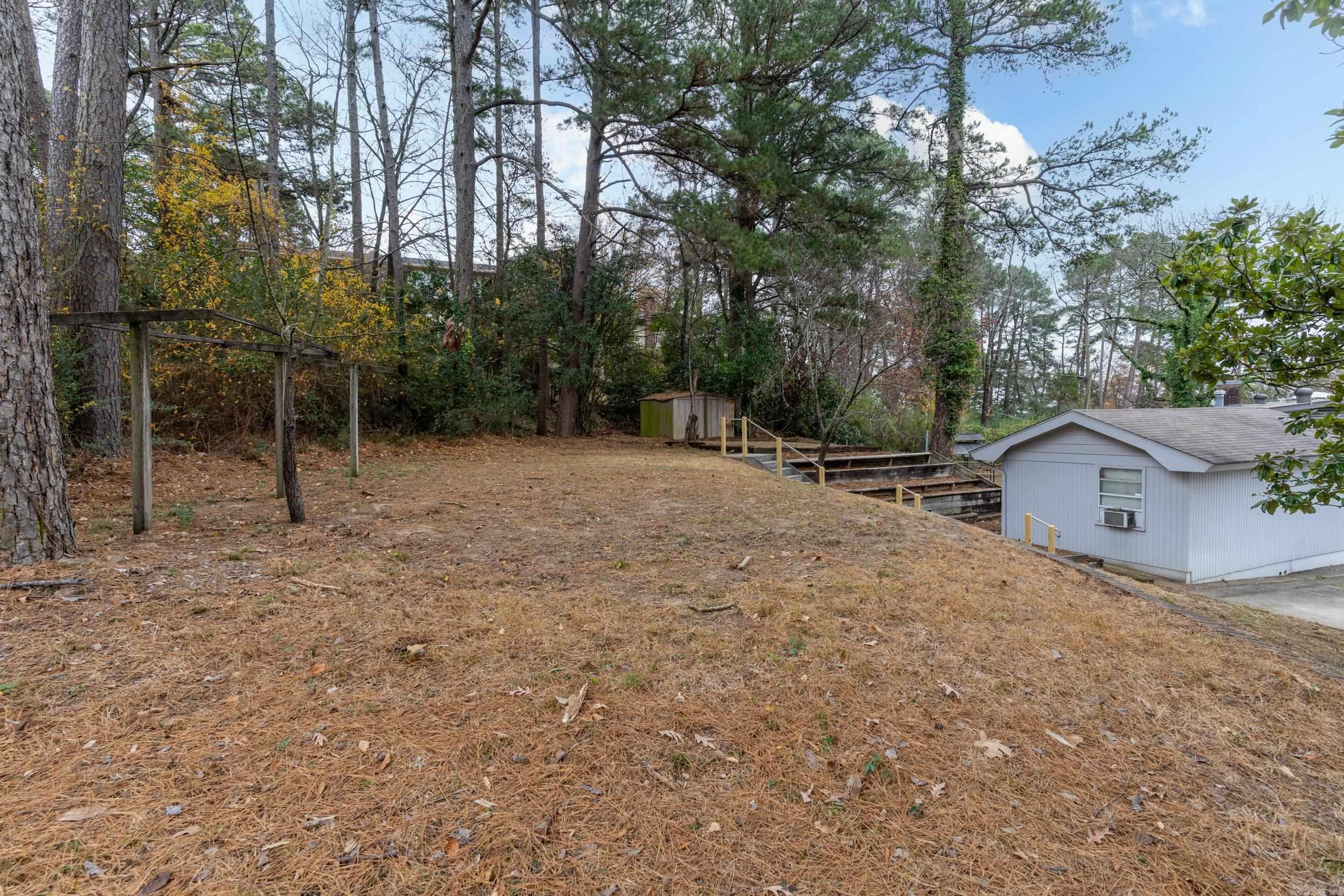 SHANNON HILLS EAST - Residential