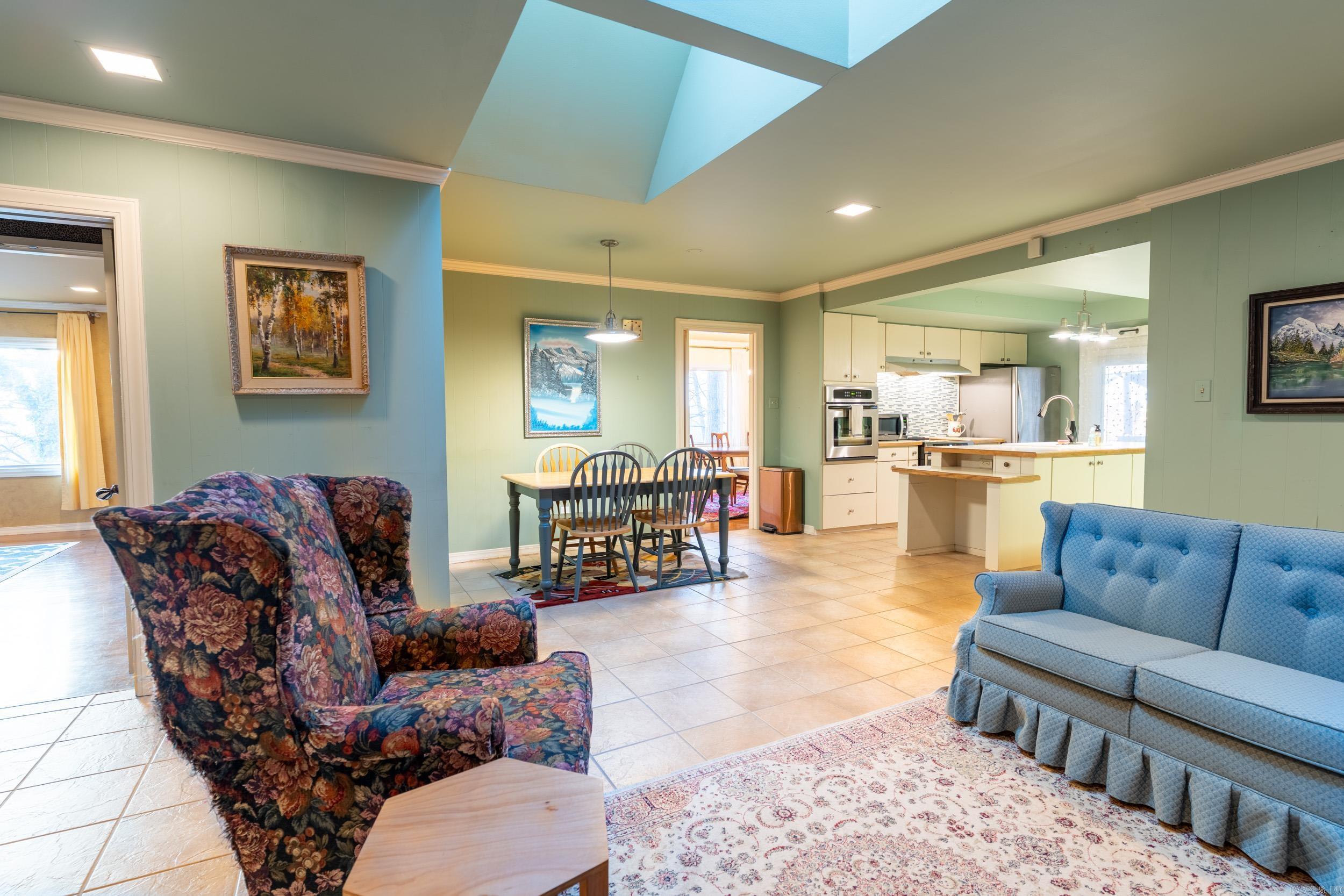 SHANNON HILLS EAST - Residential