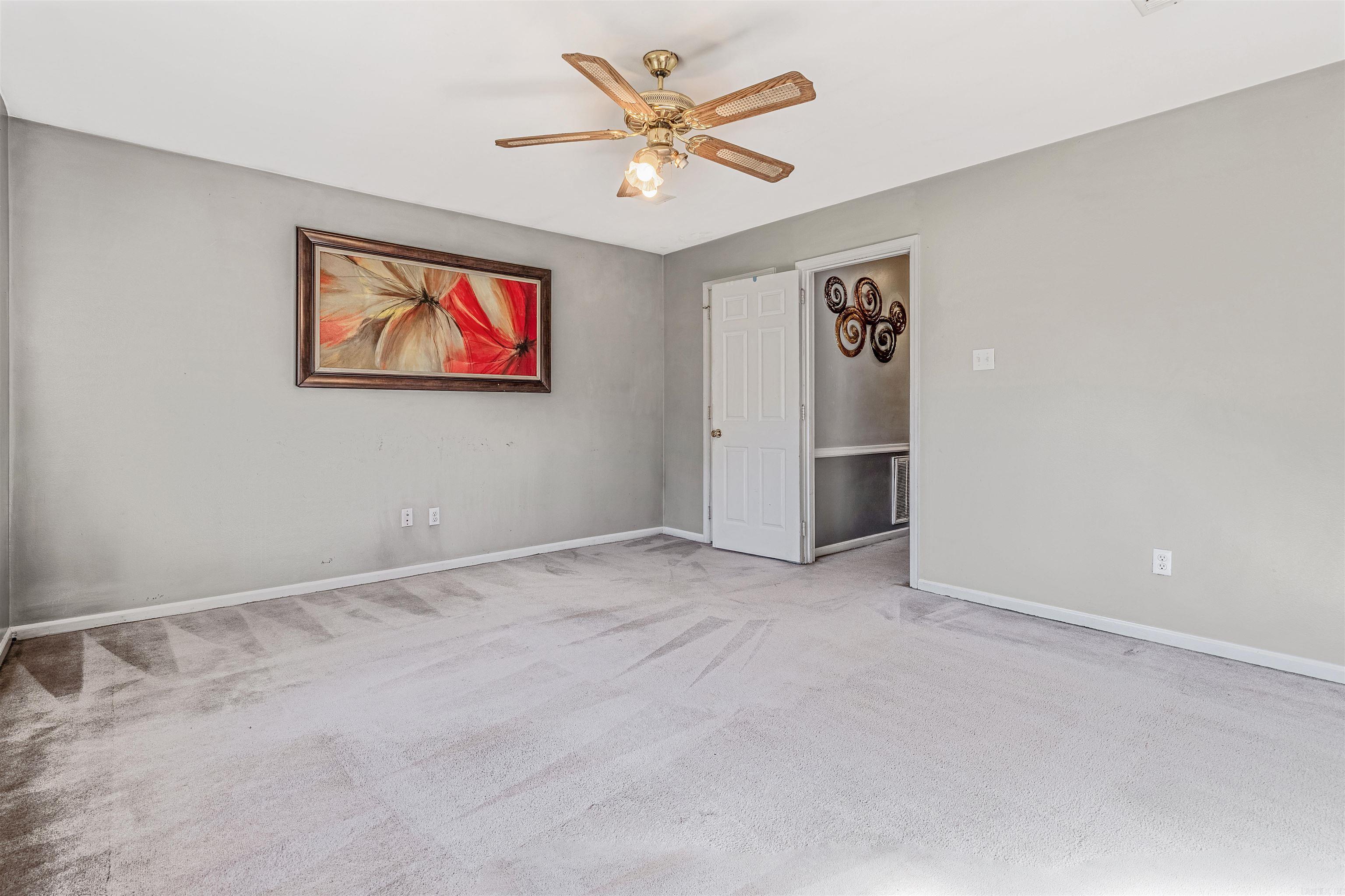 OAK GROVE - Residential