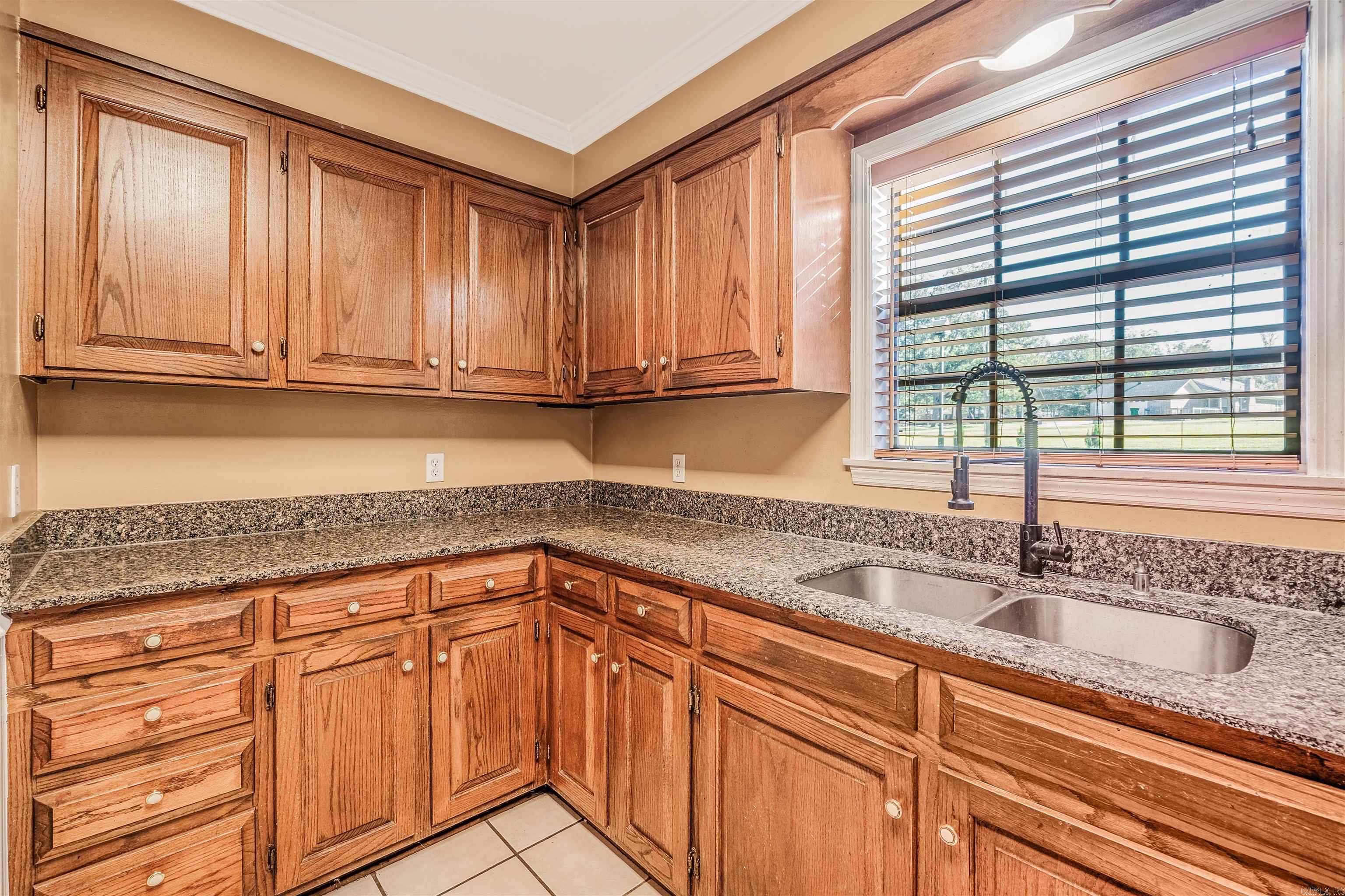 OAK GROVE - Residential