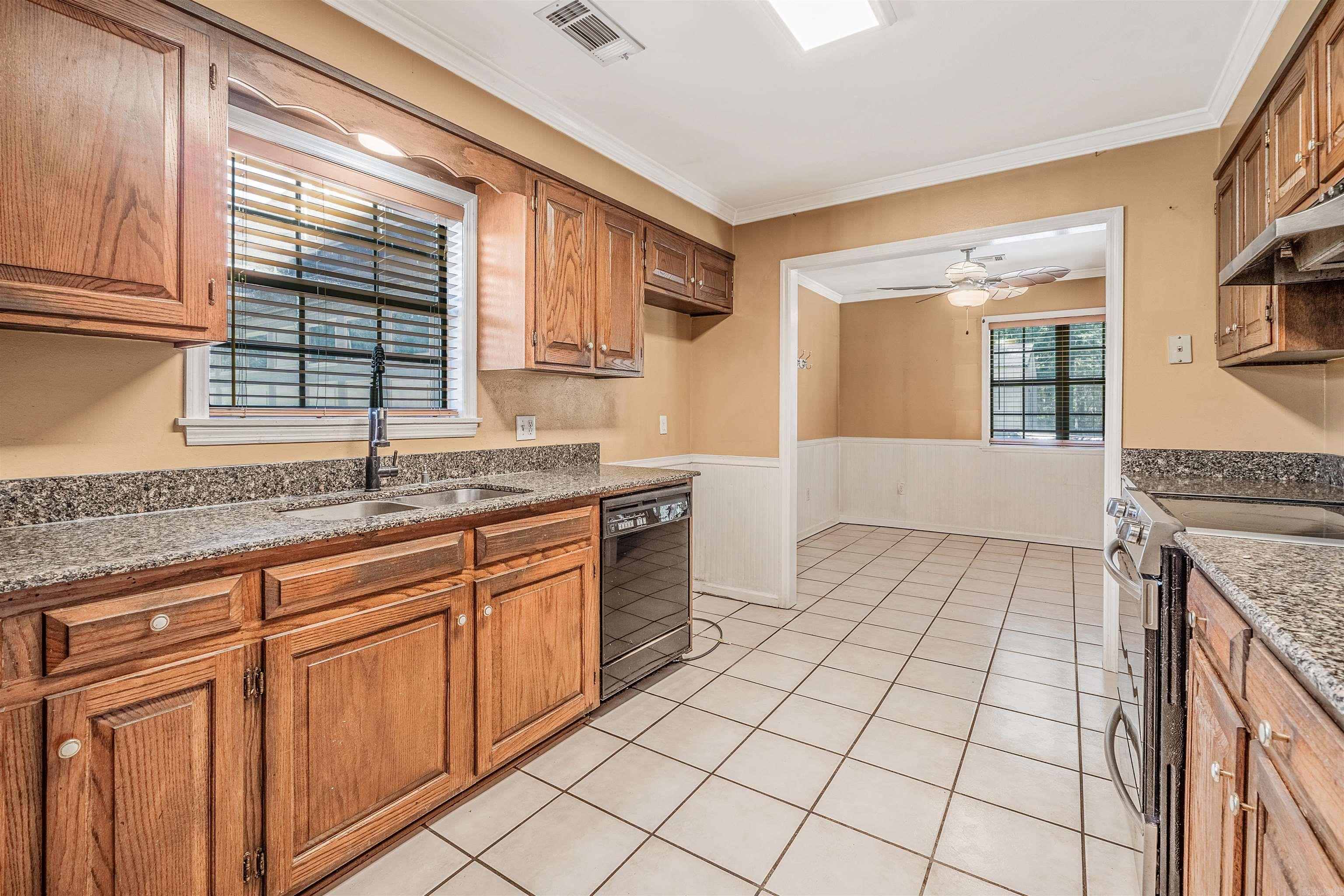 OAK GROVE - Residential