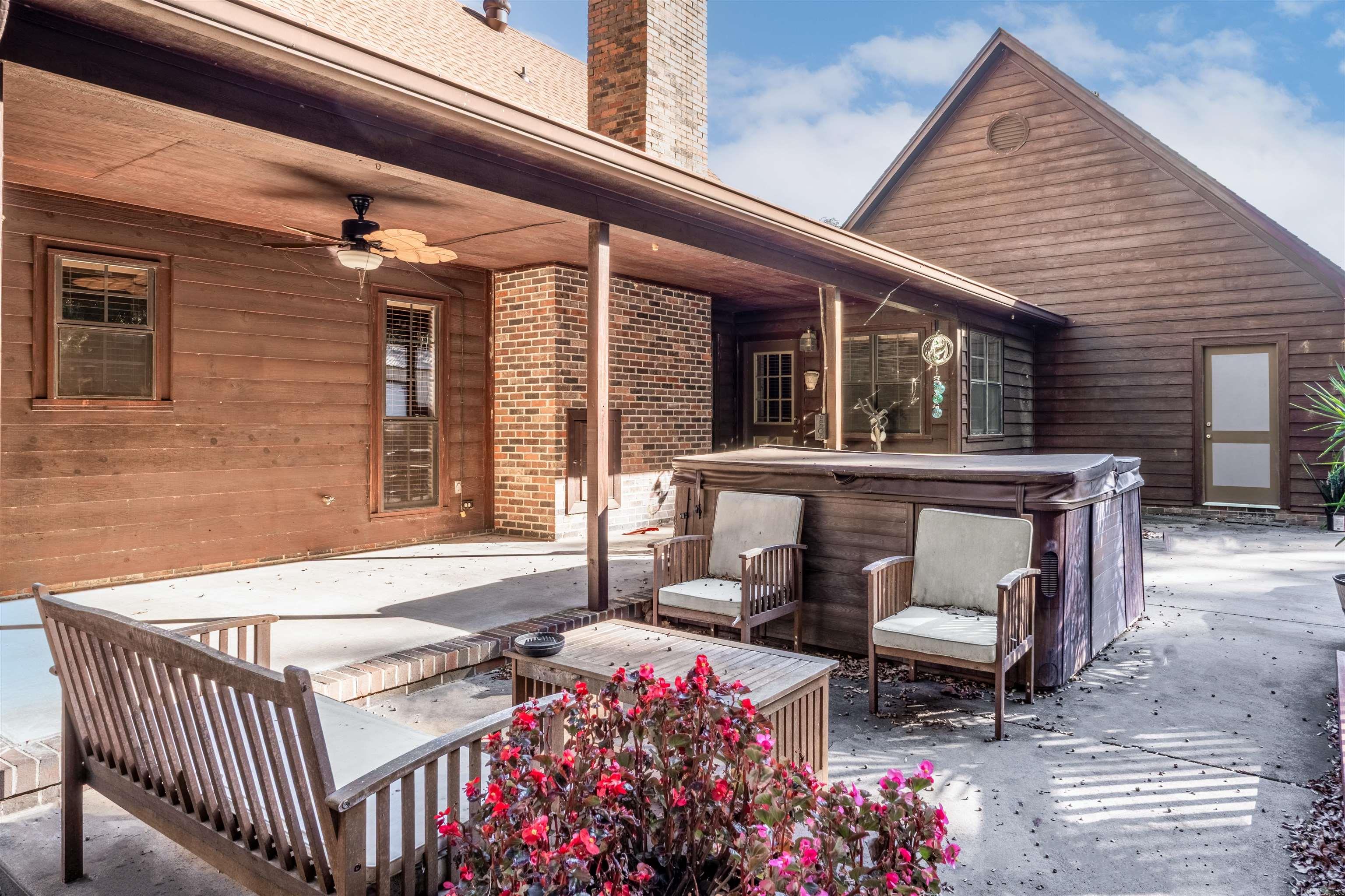 OAK GROVE - Residential