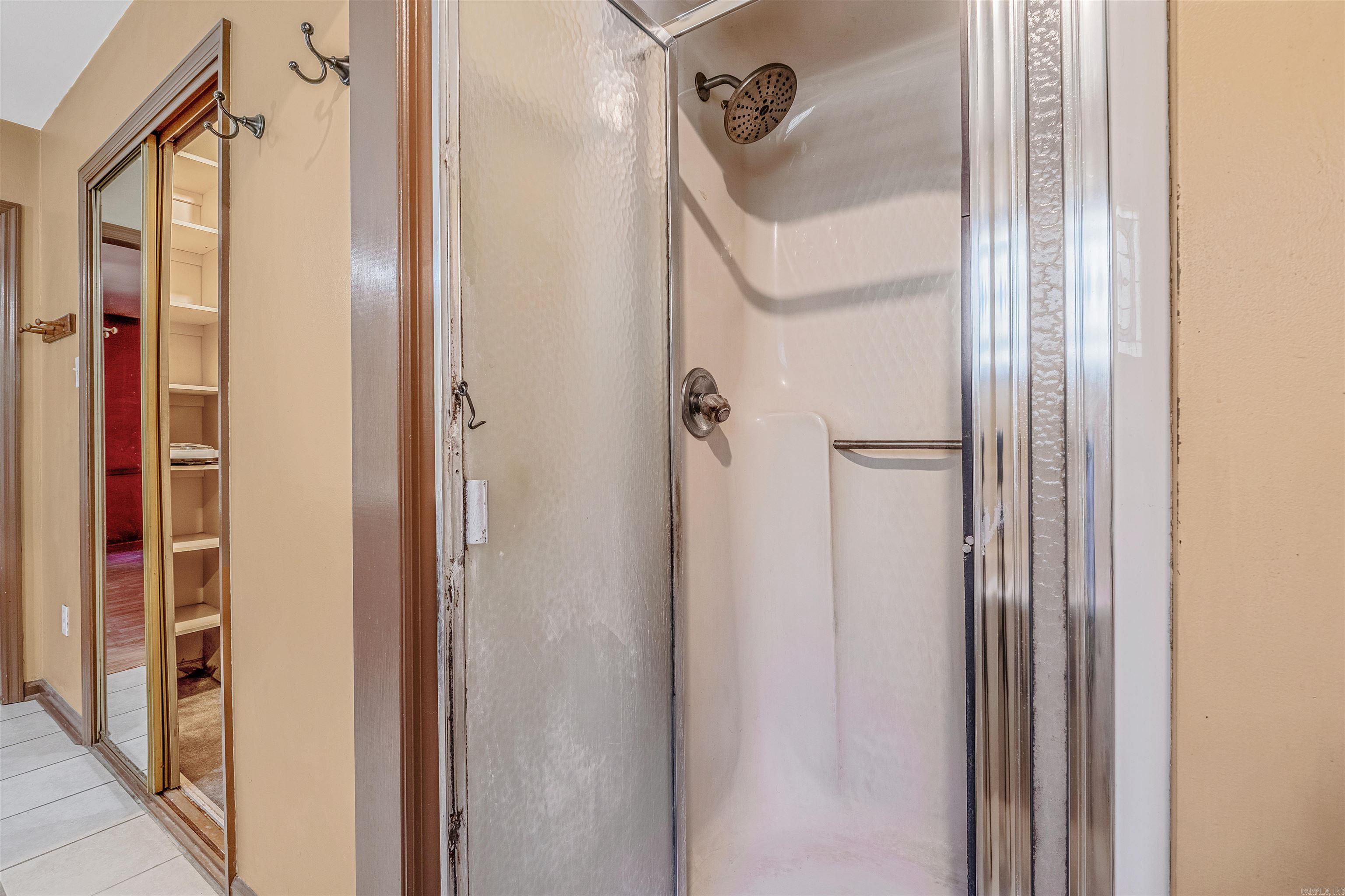 OAK GROVE - Residential