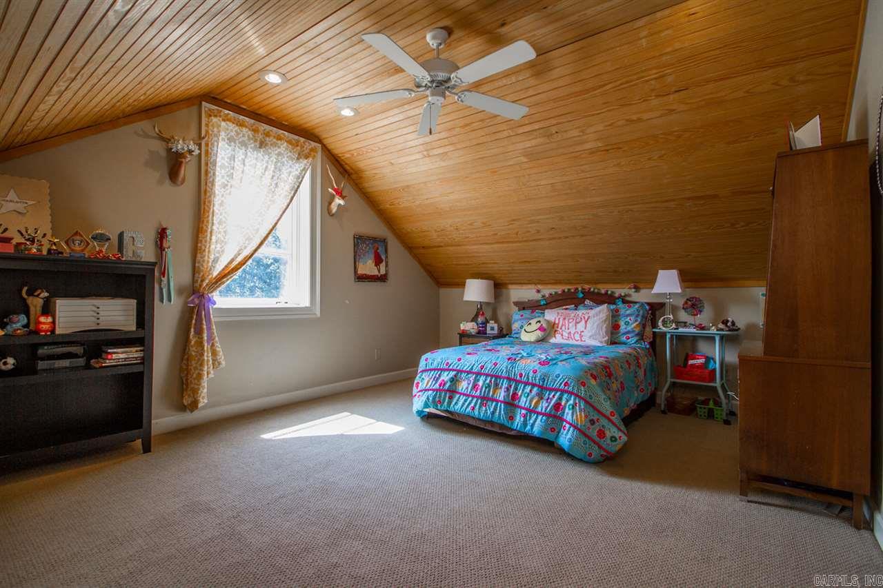 PLEASANT VALLEY - Residential