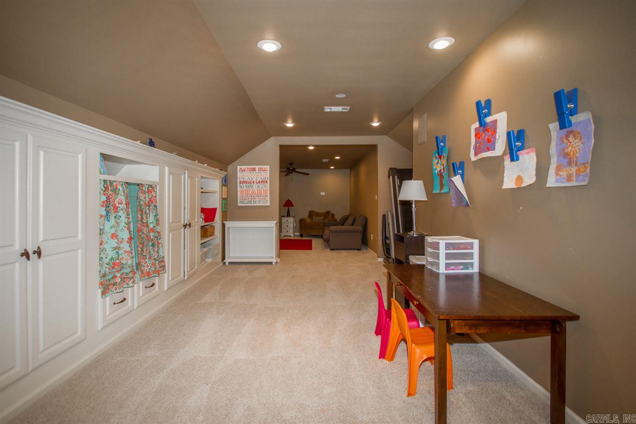 PLEASANT VALLEY - Residential