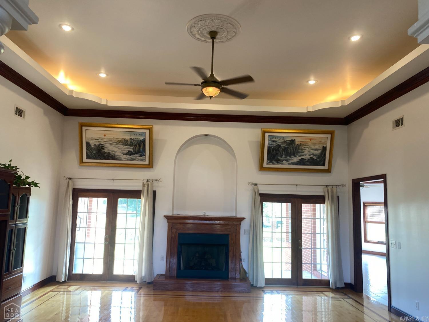 Brownstone - Residential