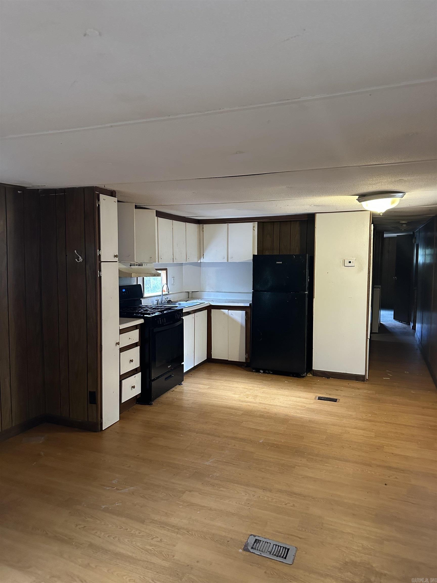 Not in Subdivision - Residential Lease