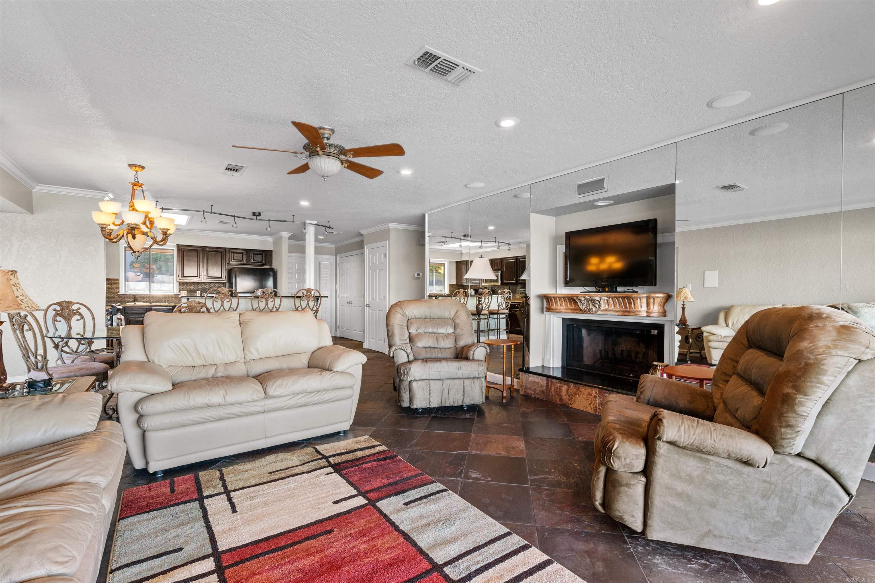 SOUTH SHORE HPR - Residential