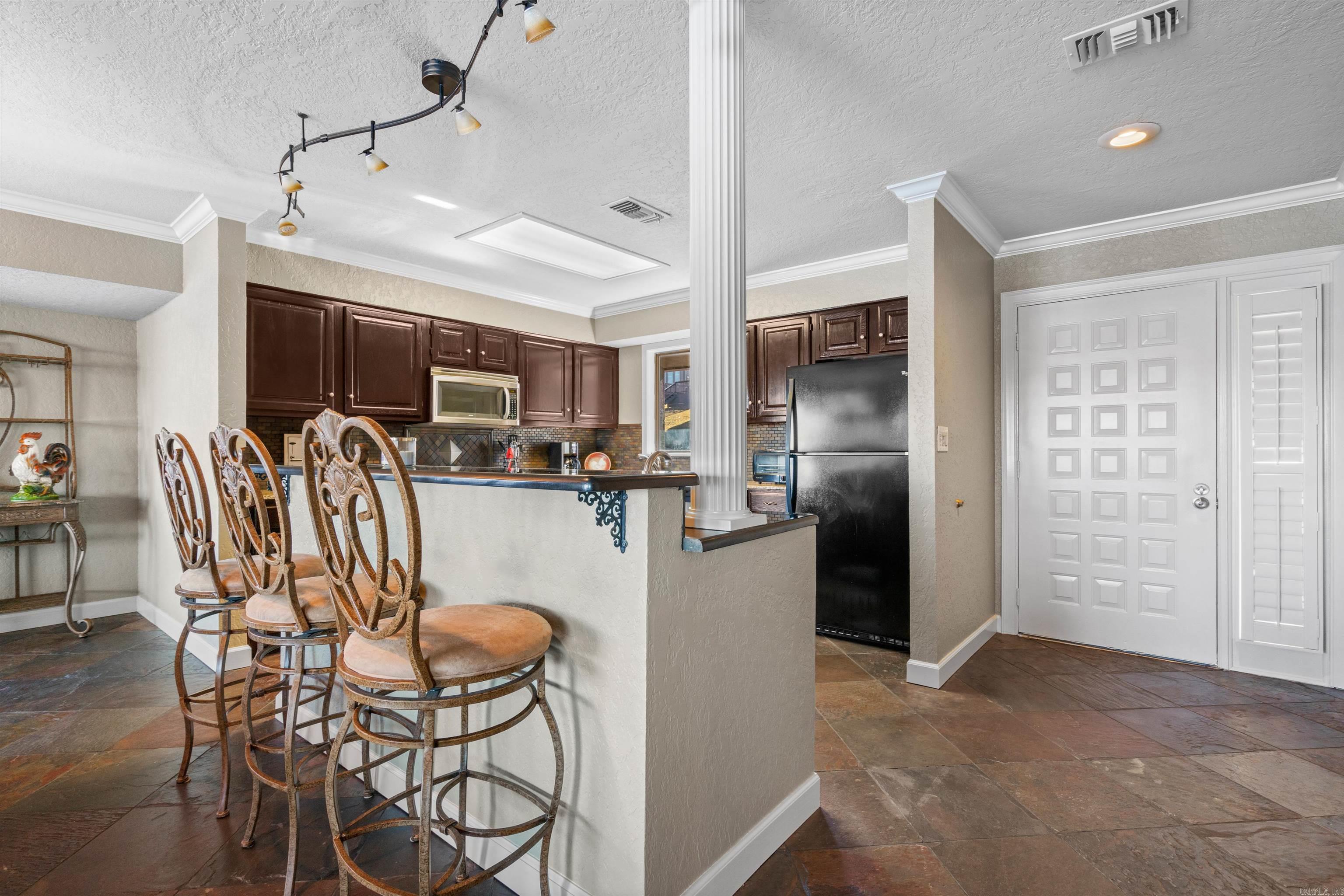 SOUTH SHORE HPR - Residential