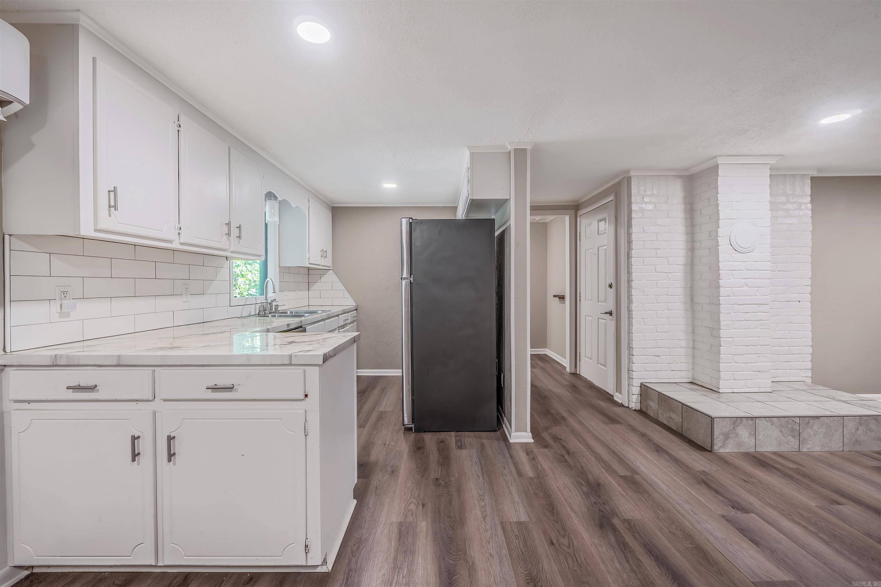 CEDAR POINT HEIGHTS - Residential
