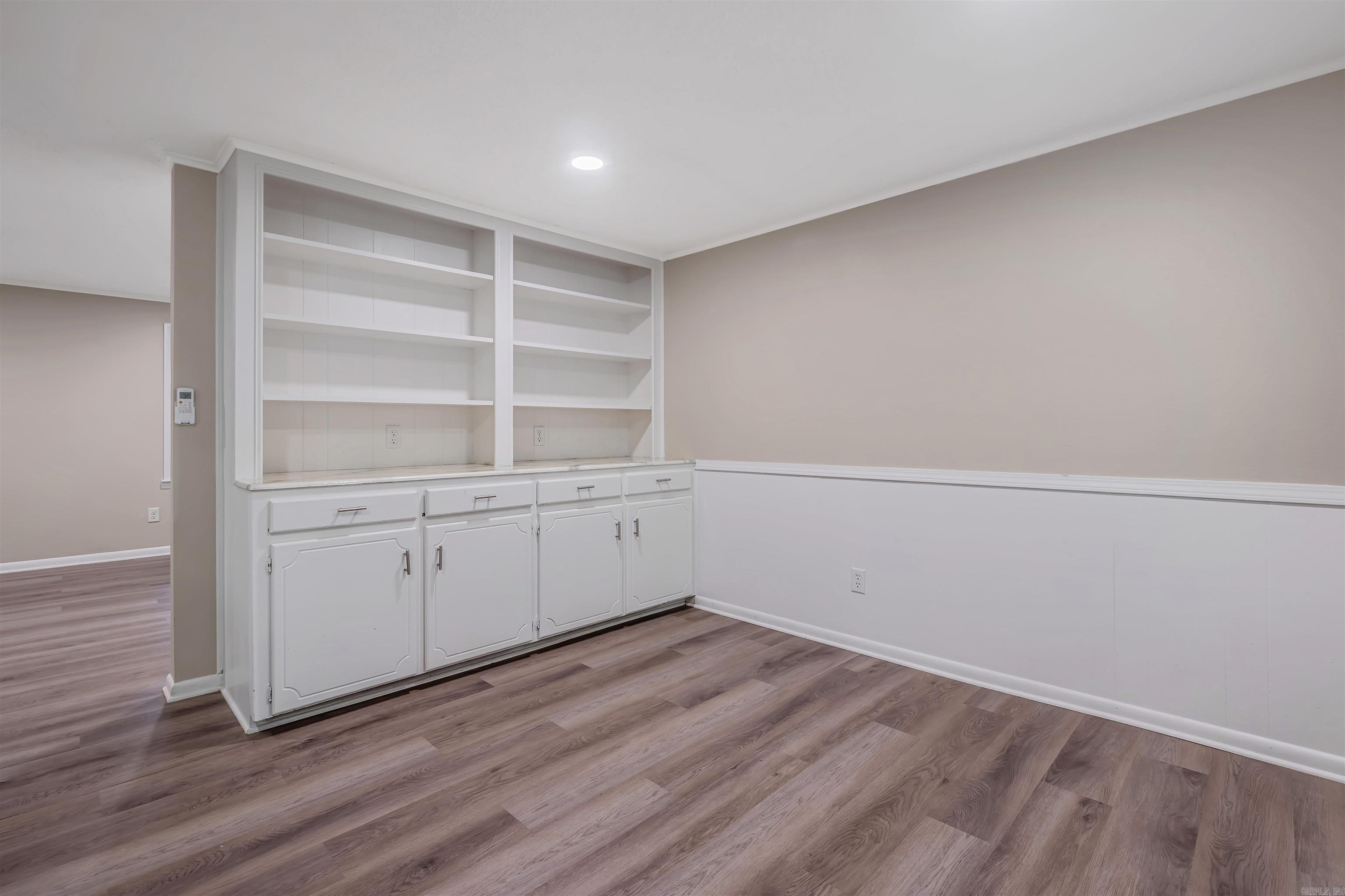 CEDAR POINT HEIGHTS - Residential