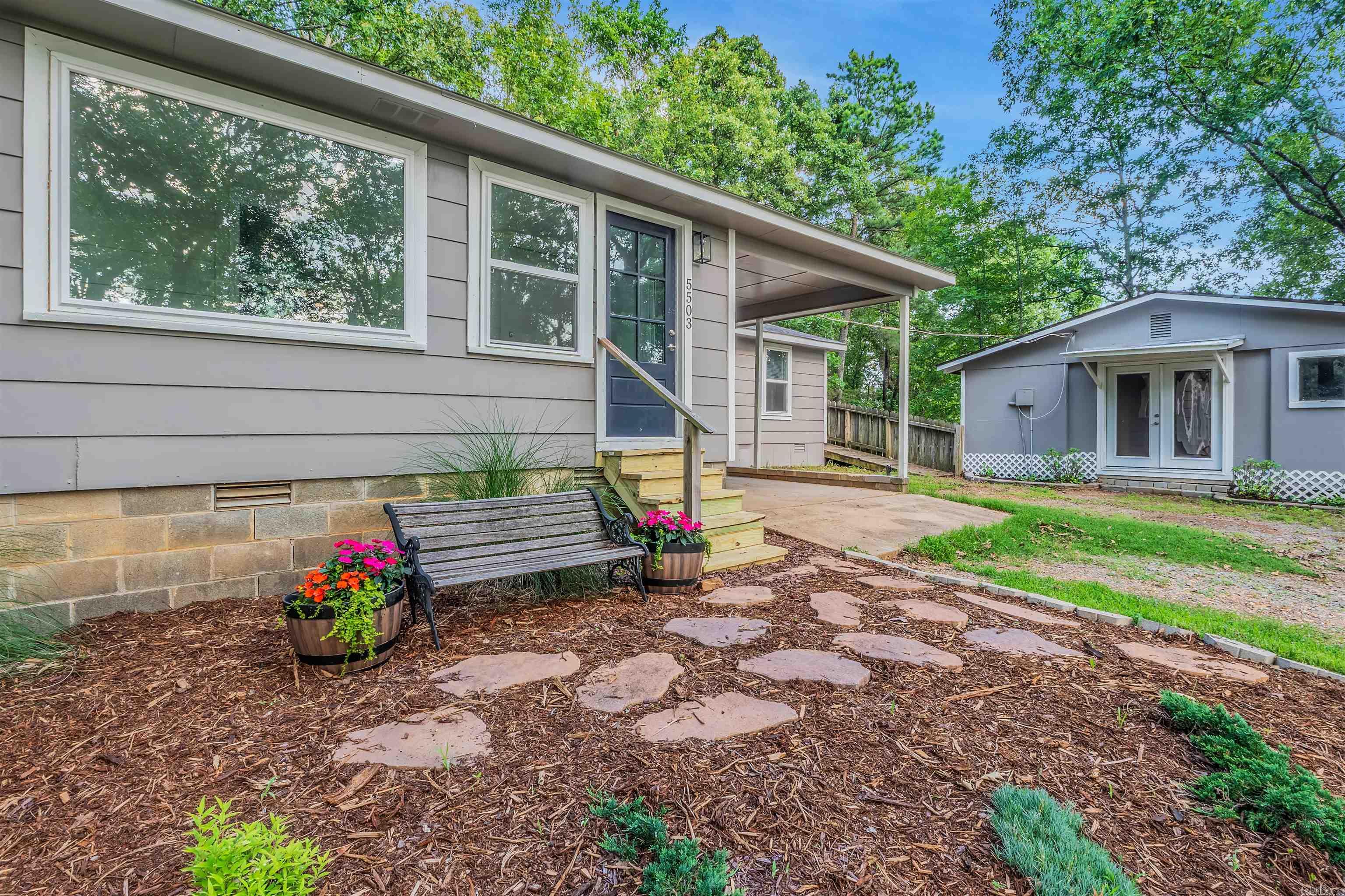 CEDAR POINT HEIGHTS - Residential