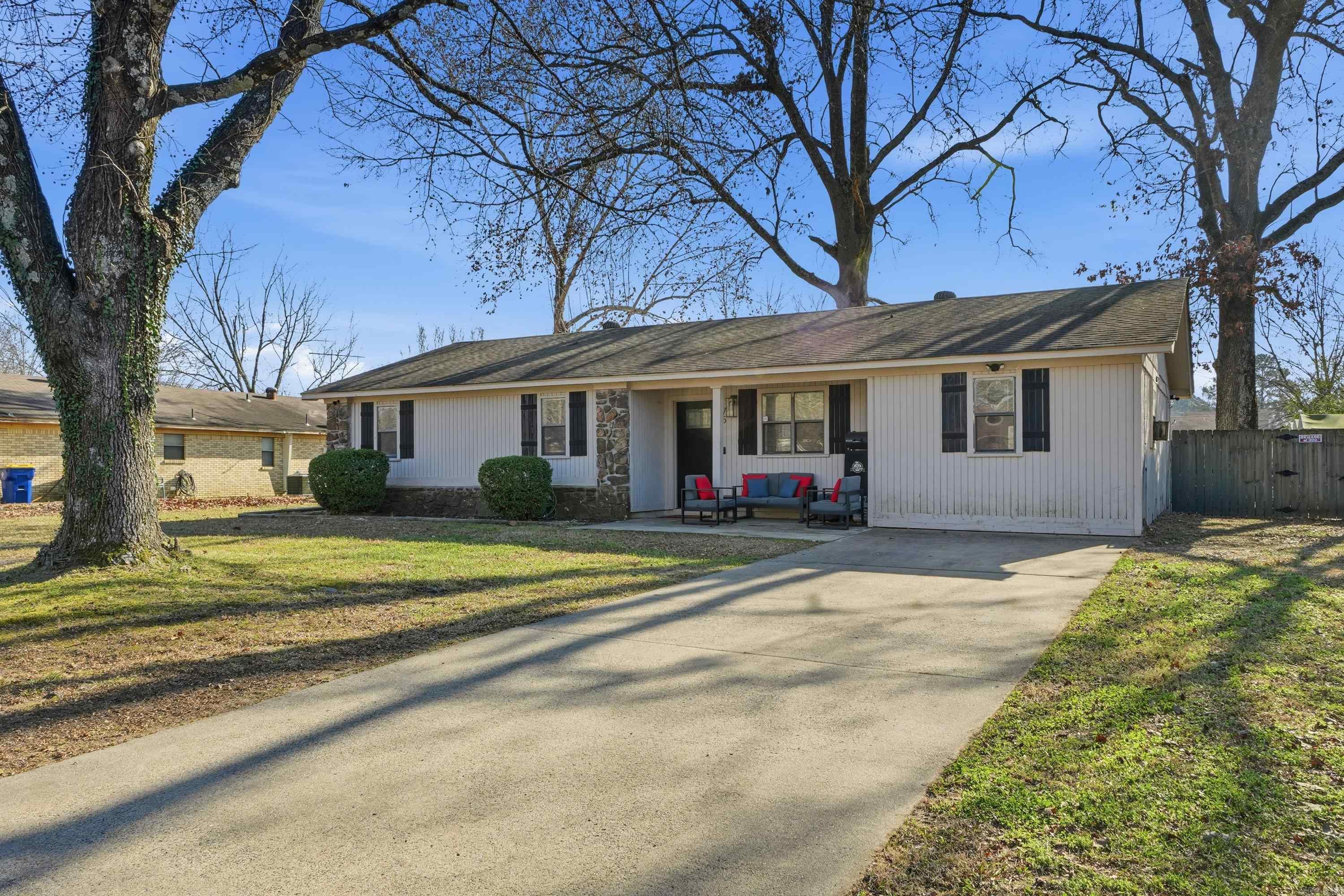 SOUTHBRIDGE - Residential