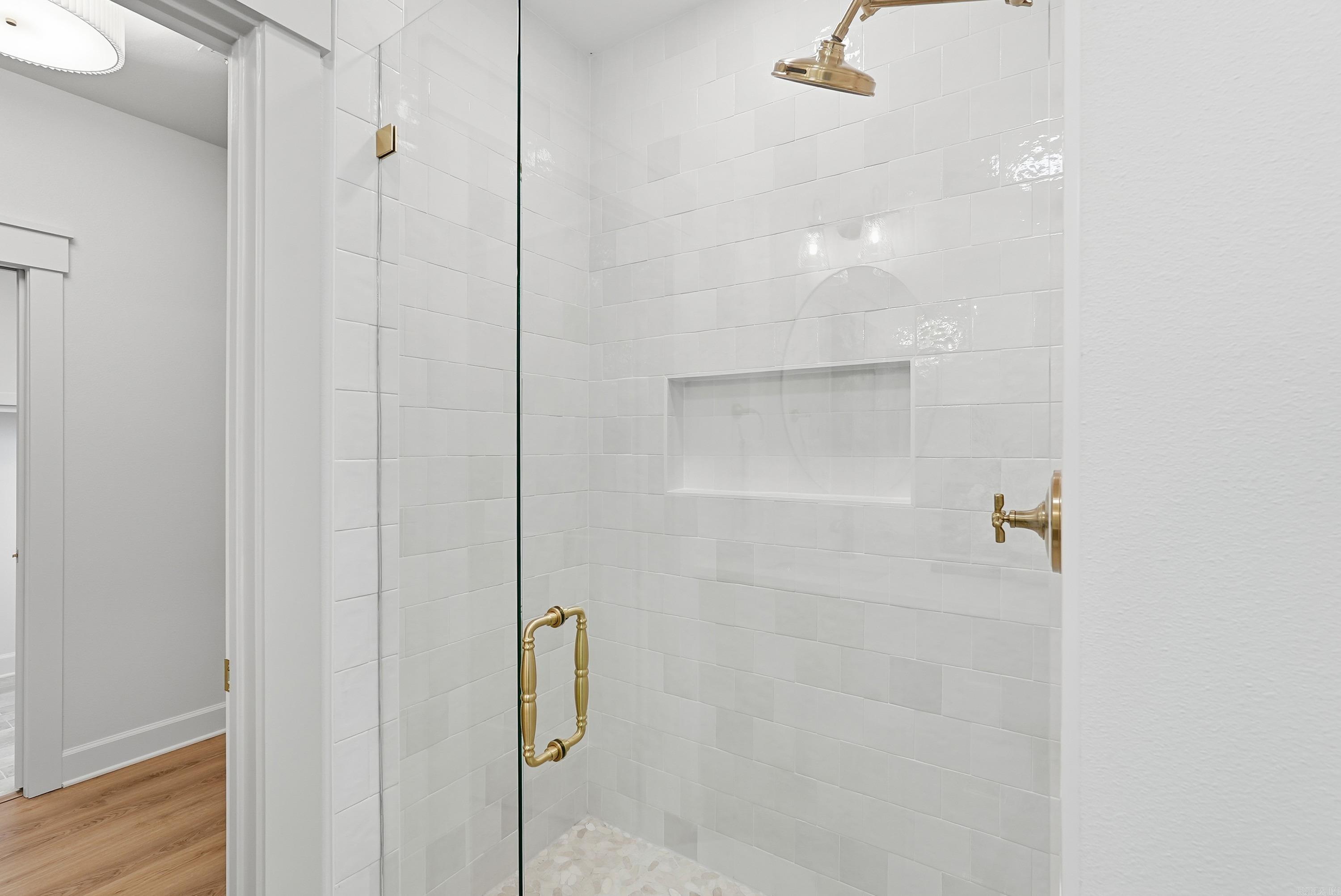 EAST MEADOW - Residential