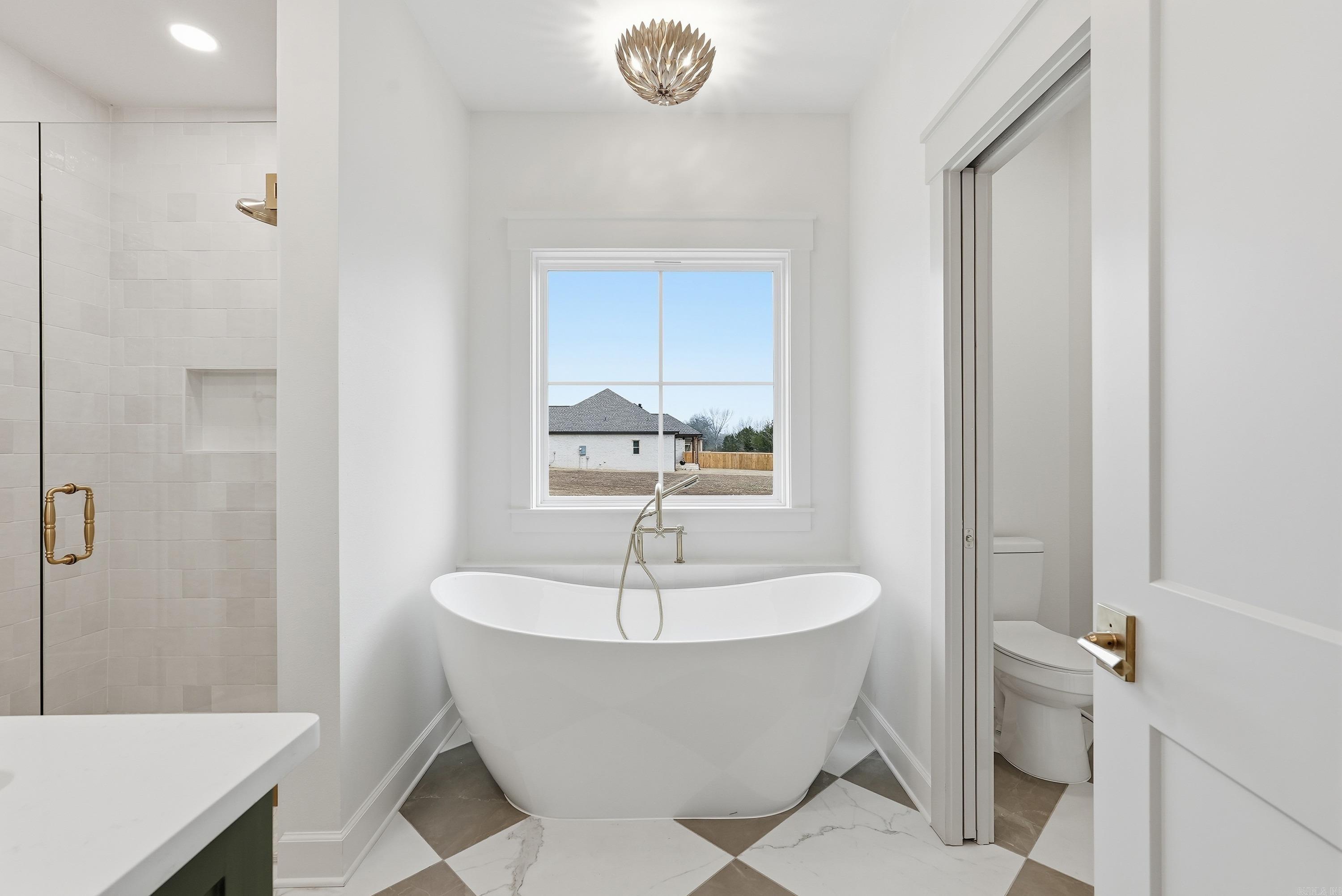 EAST MEADOW - Residential