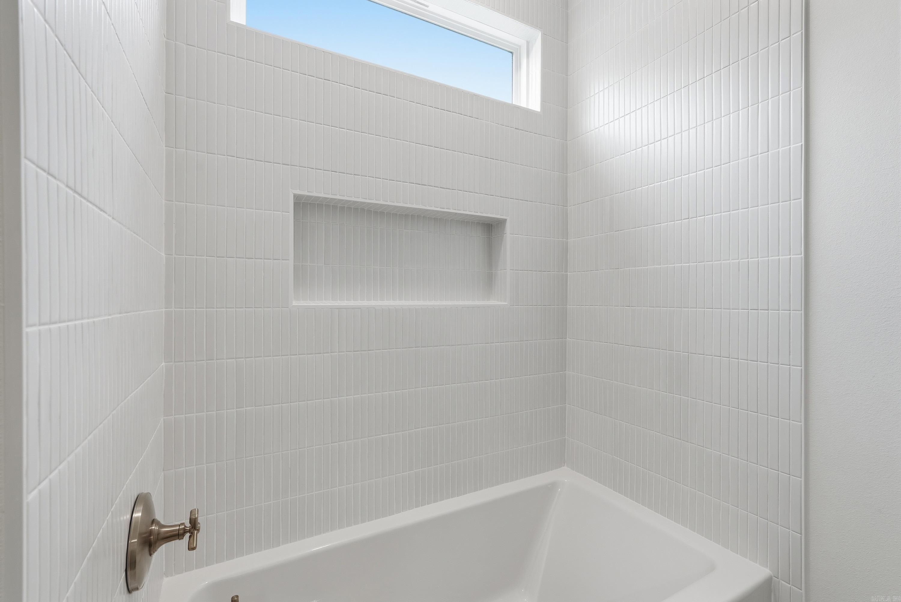 EAST MEADOW - Residential