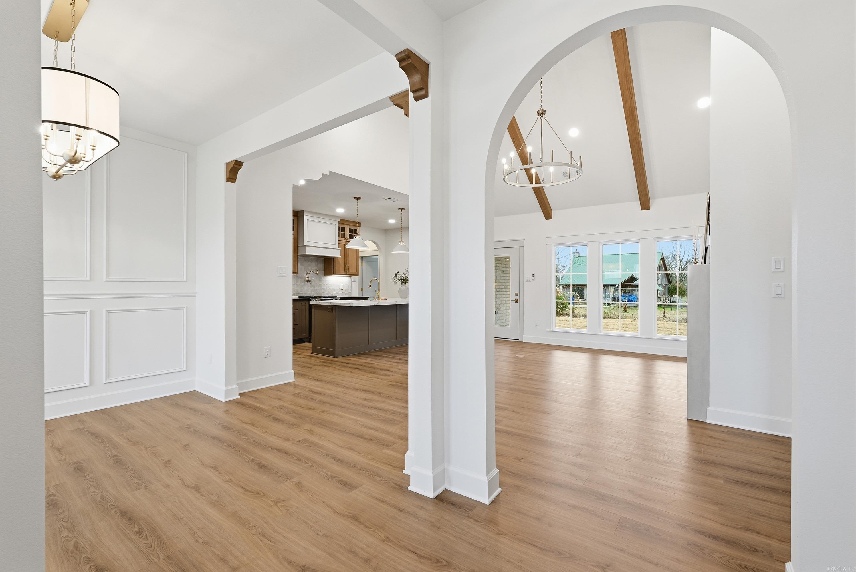 EAST MEADOW - Residential