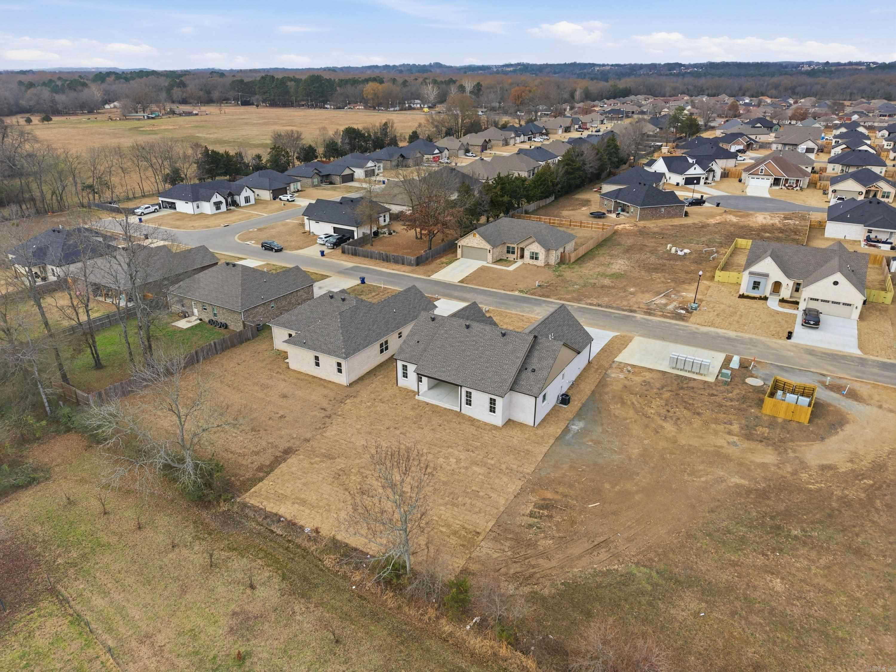 EAST MEADOW - Residential