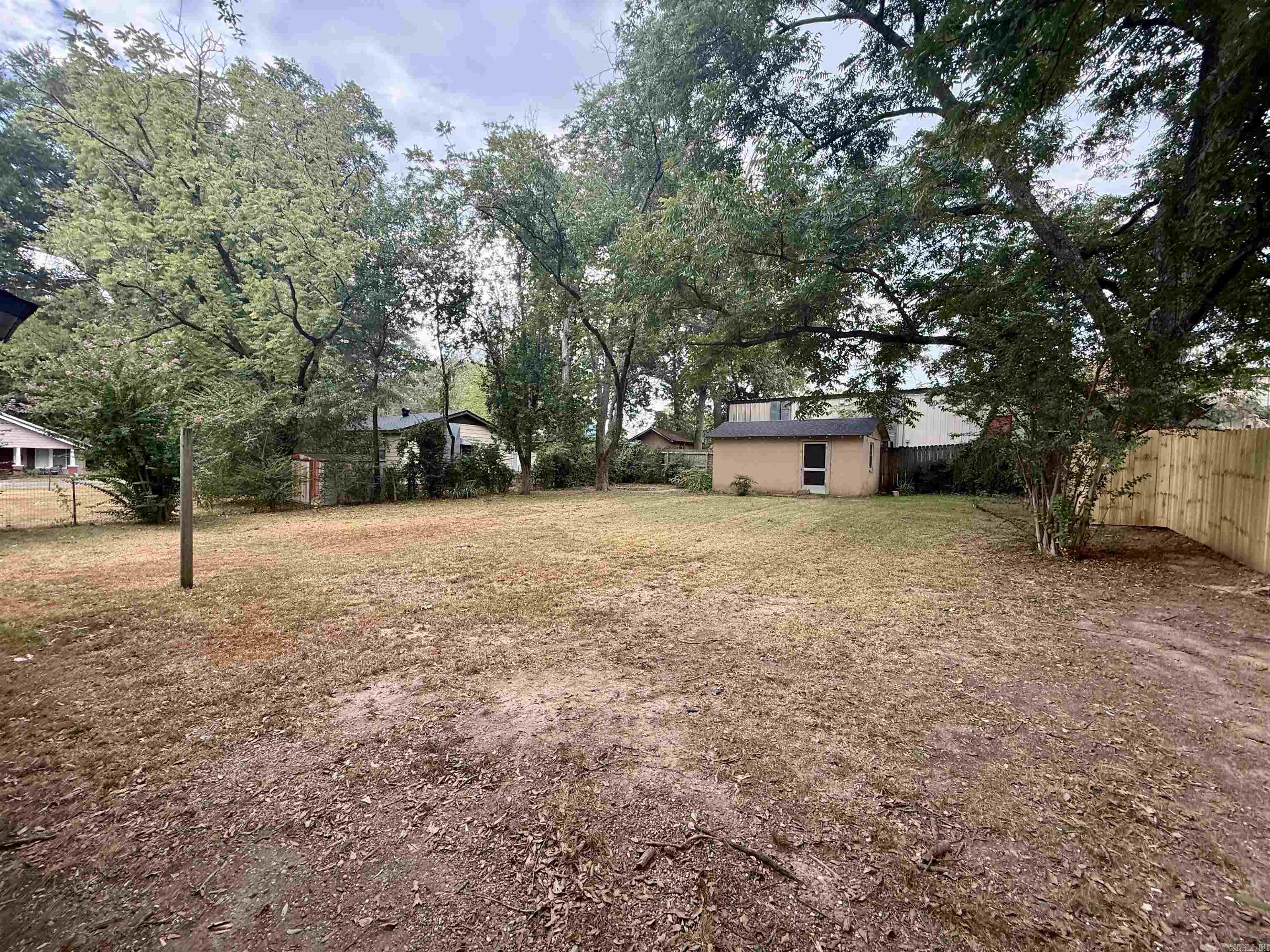 Metes & Bounds - Residential Lease