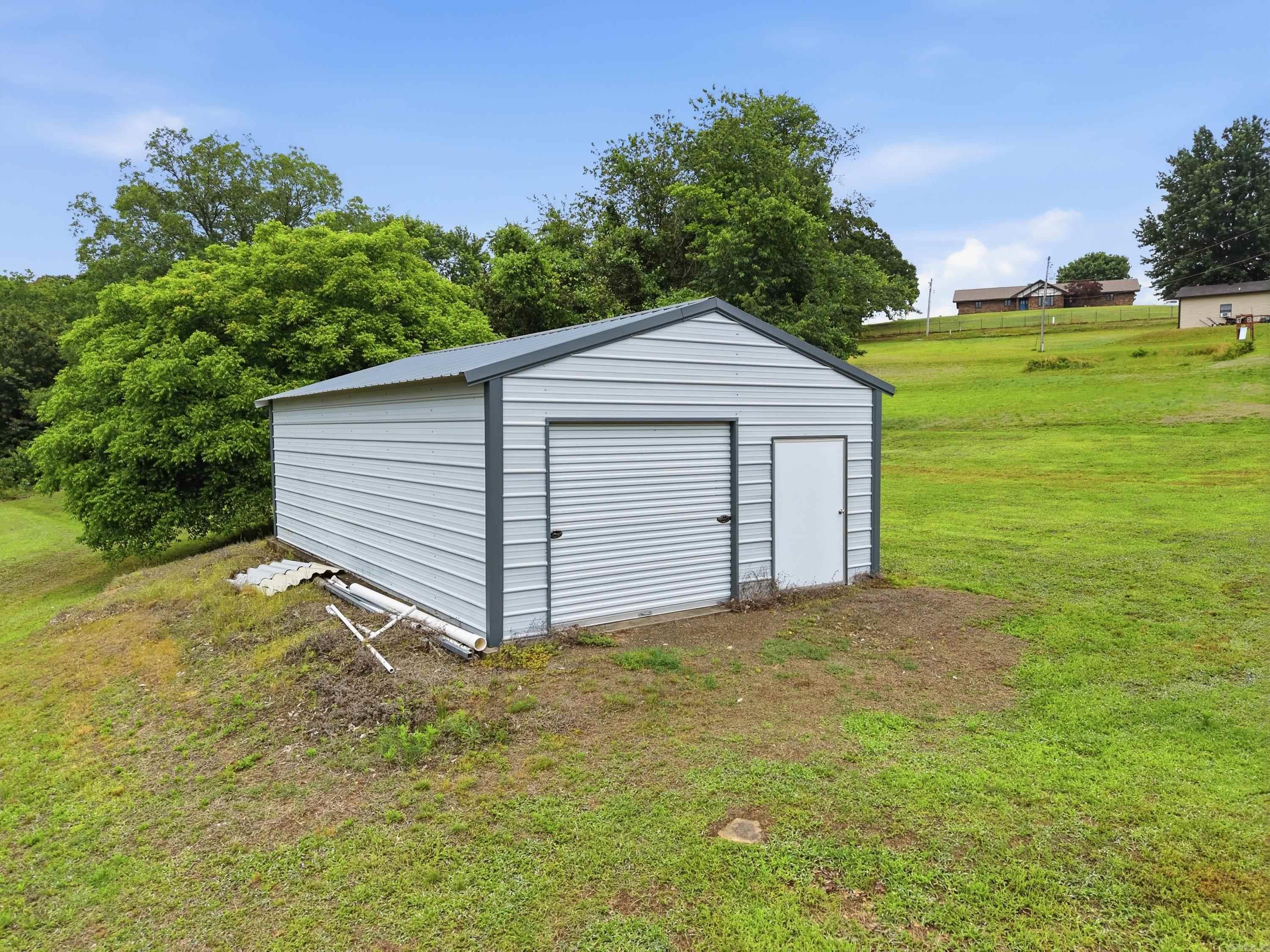 OUTLOTS - Residential