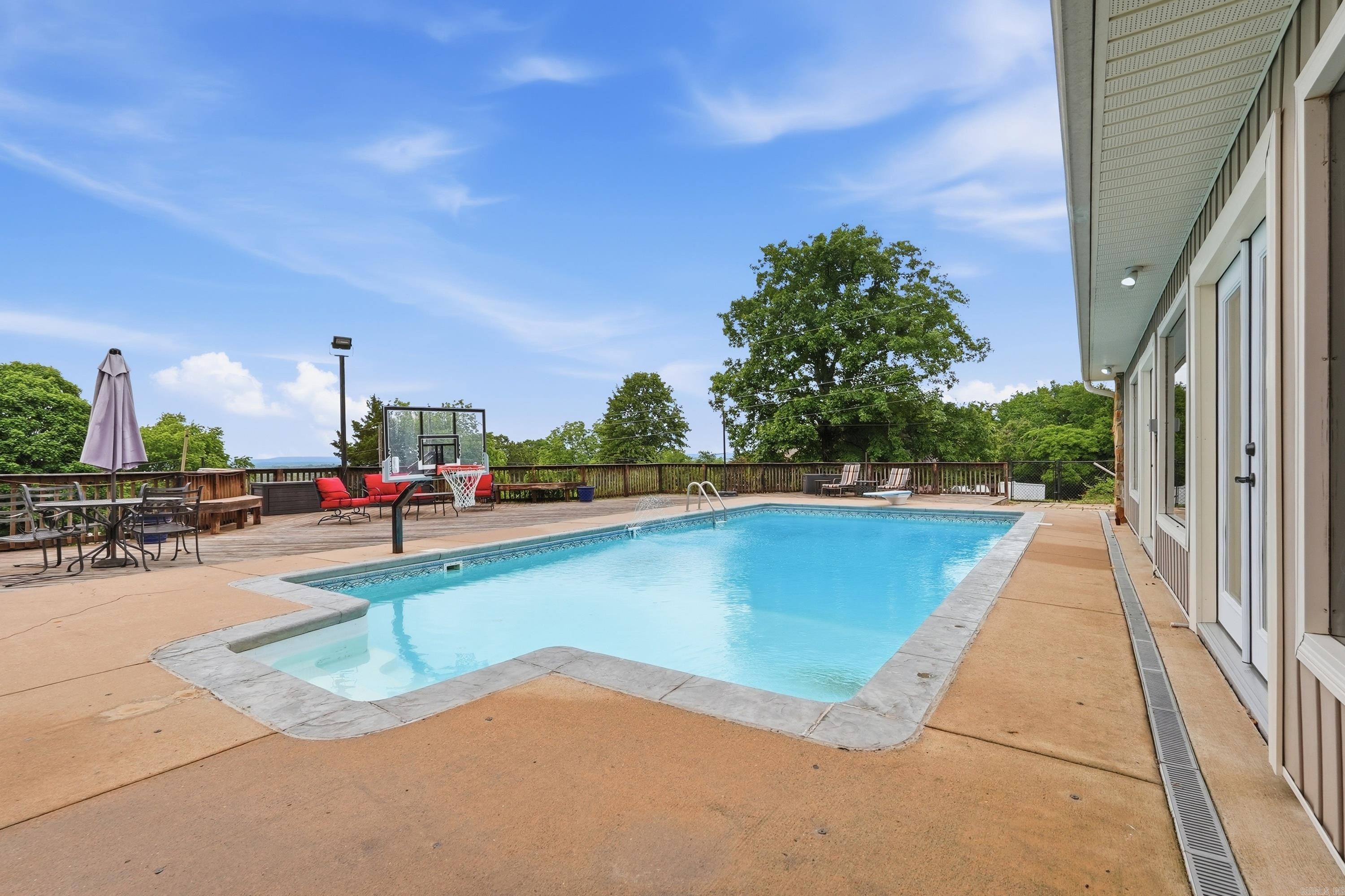 OUTLOTS - Residential