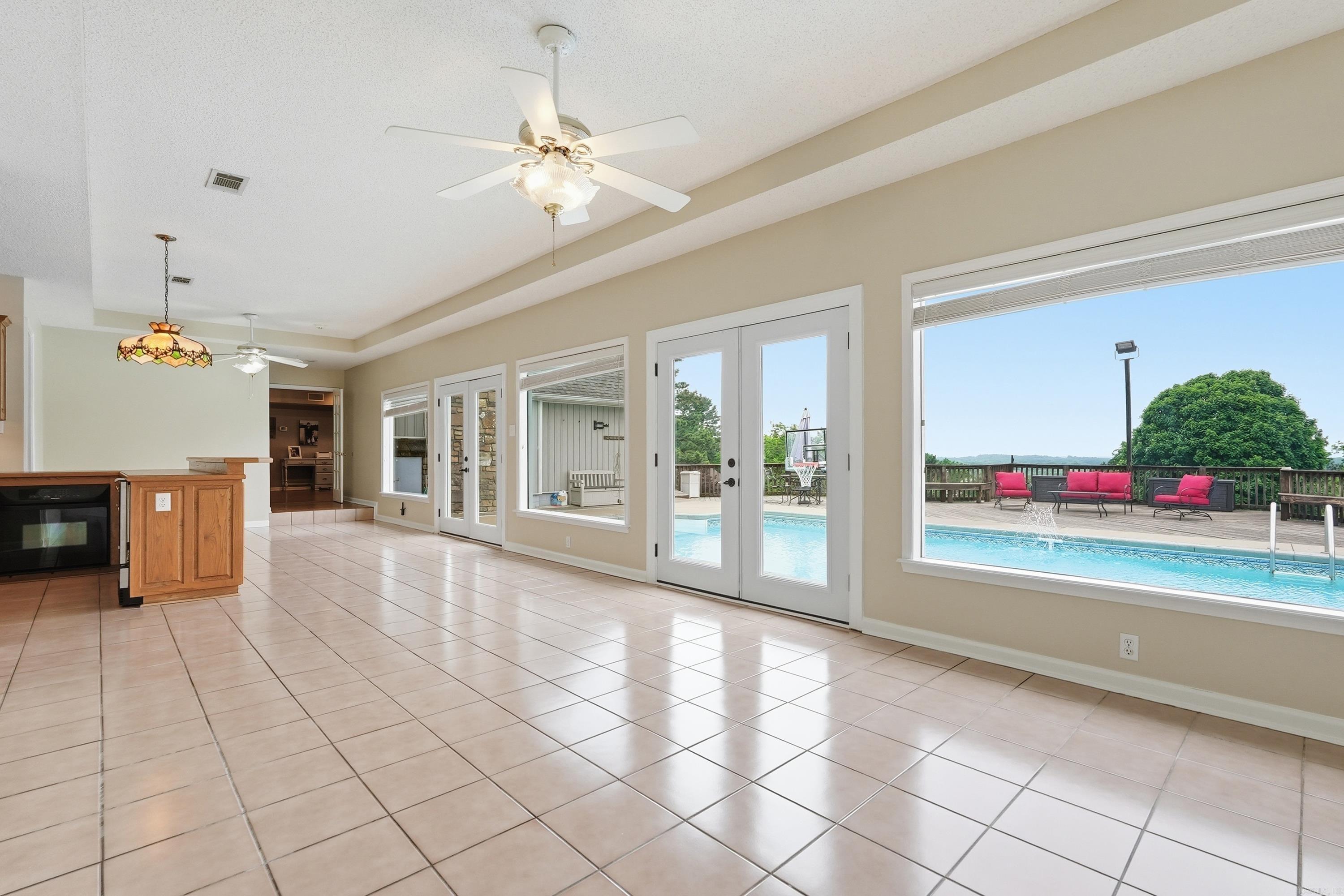 OUTLOTS - Residential