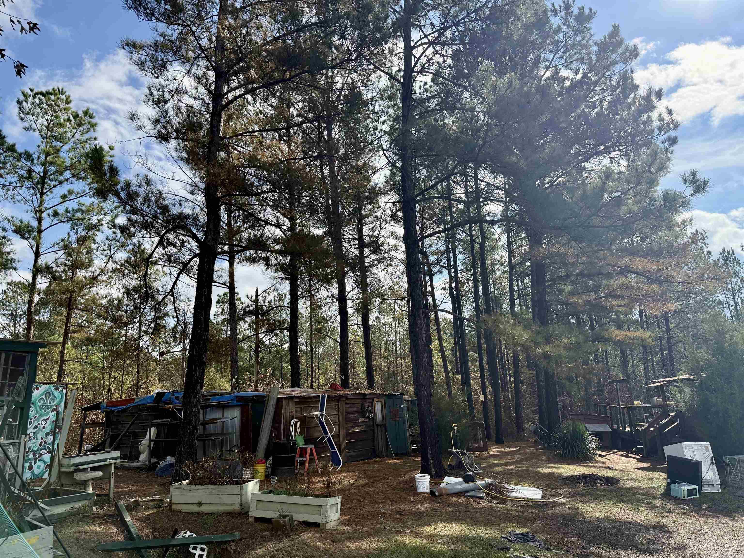 Metes & Bounds - Land