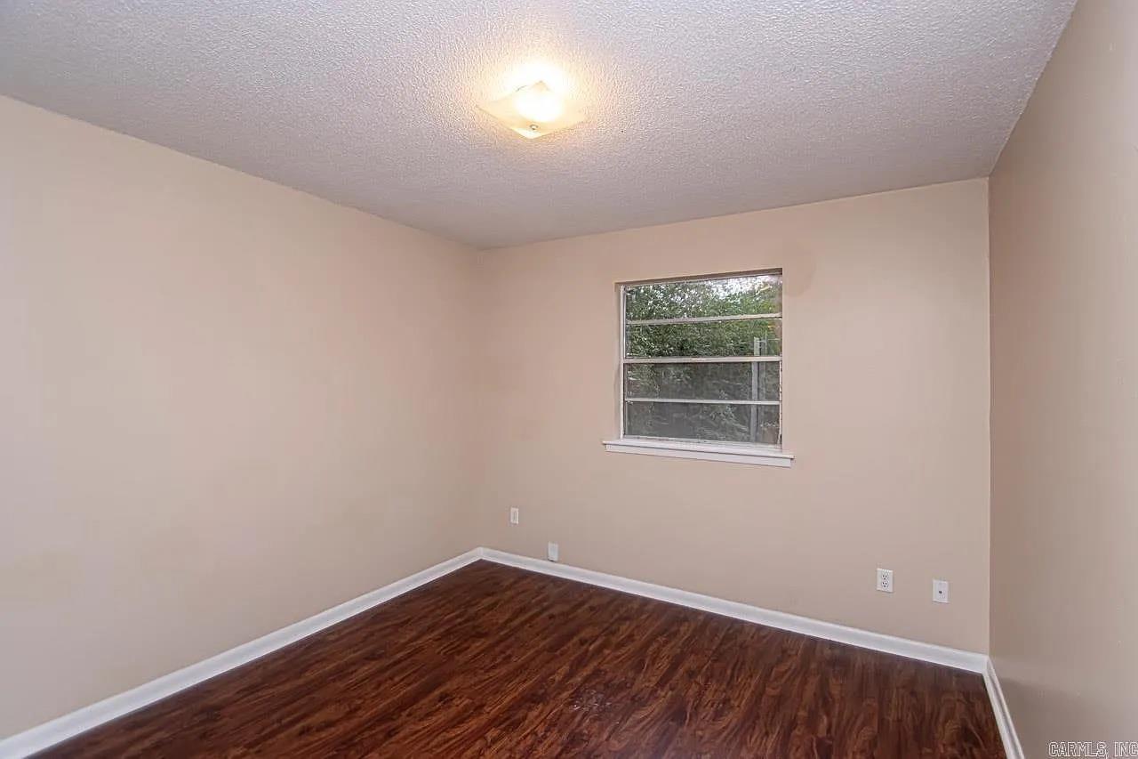 BAMBOO VILLAGE - Residential