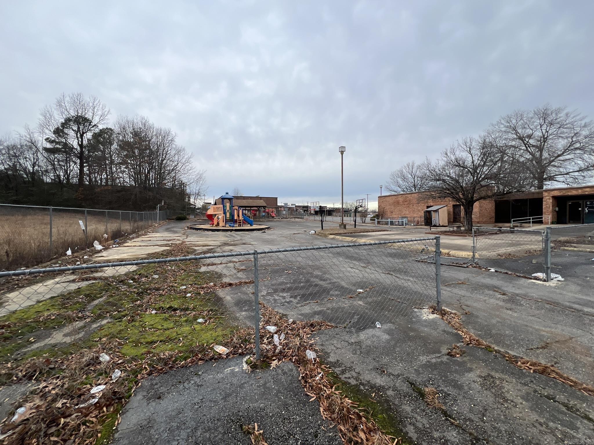 Wakefeild Village - Commercial Sale