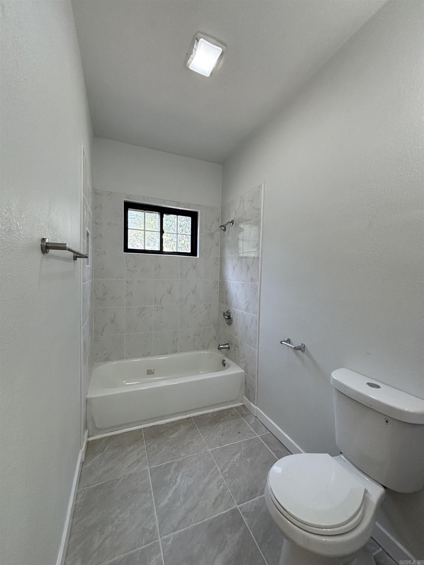 DISMUKES ADDN - Residential