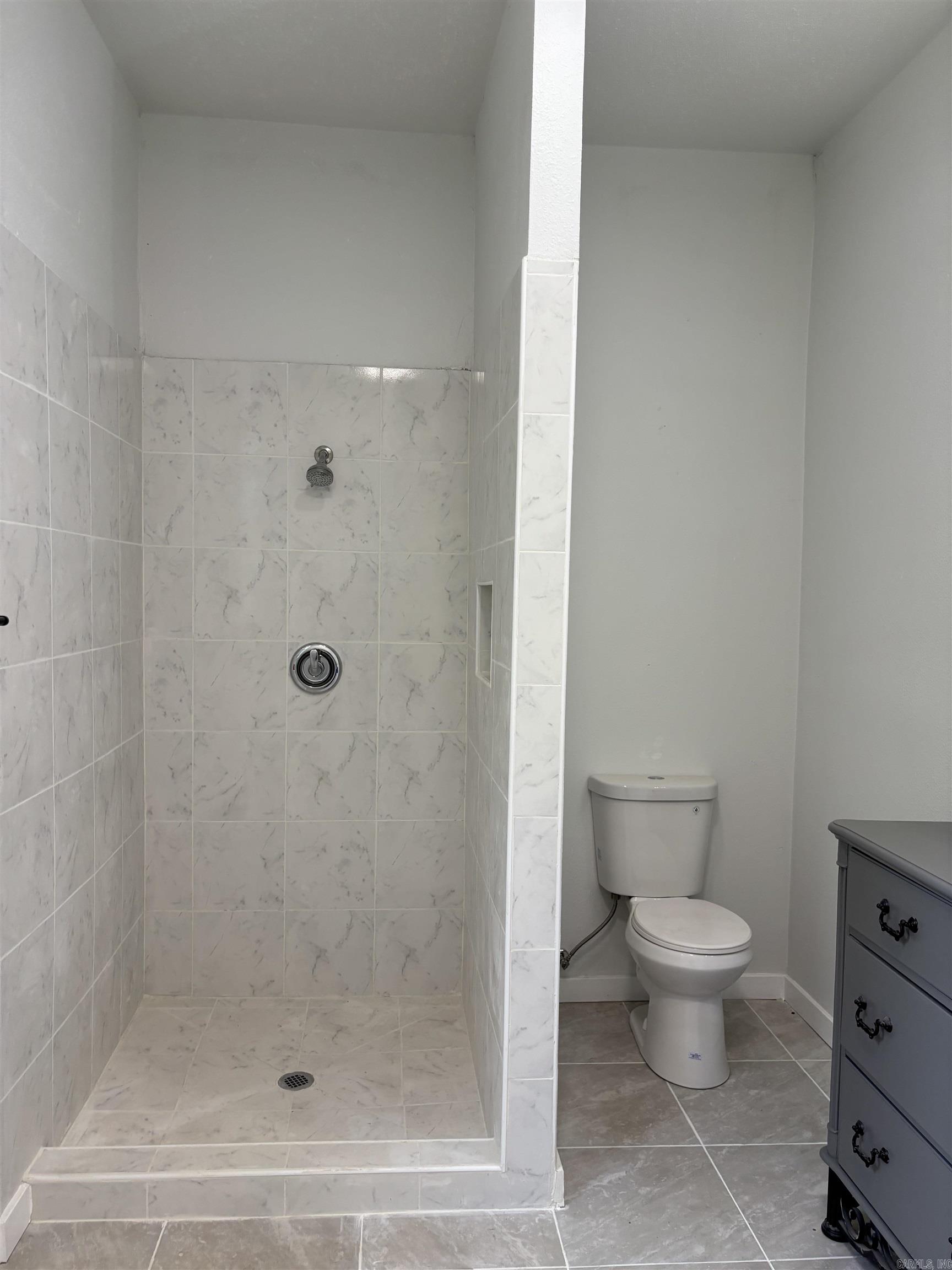 DISMUKES ADDN - Residential