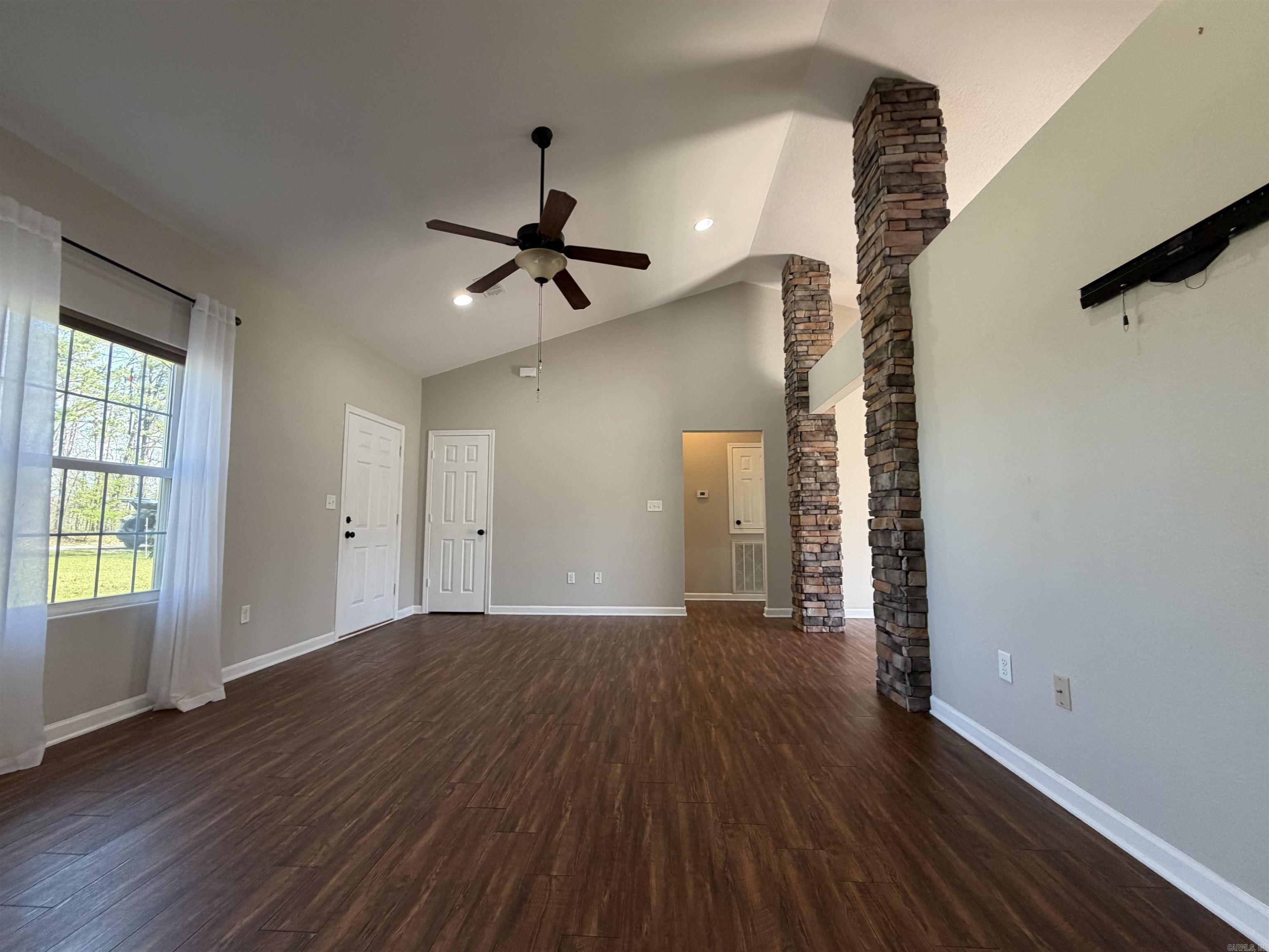 DIAMONDHEAD - Residential Lease