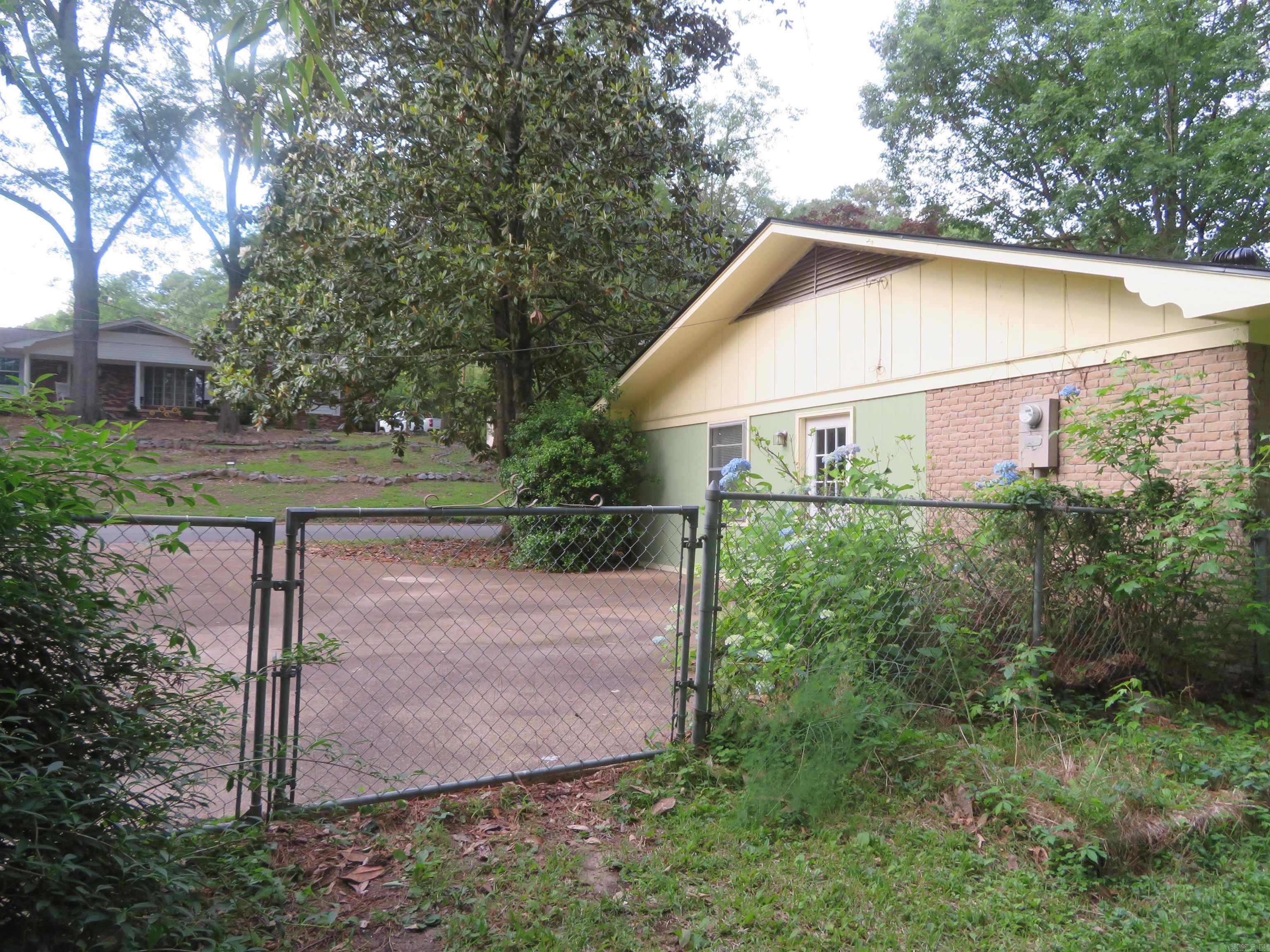 HARTSVILLE ADDN - Residential