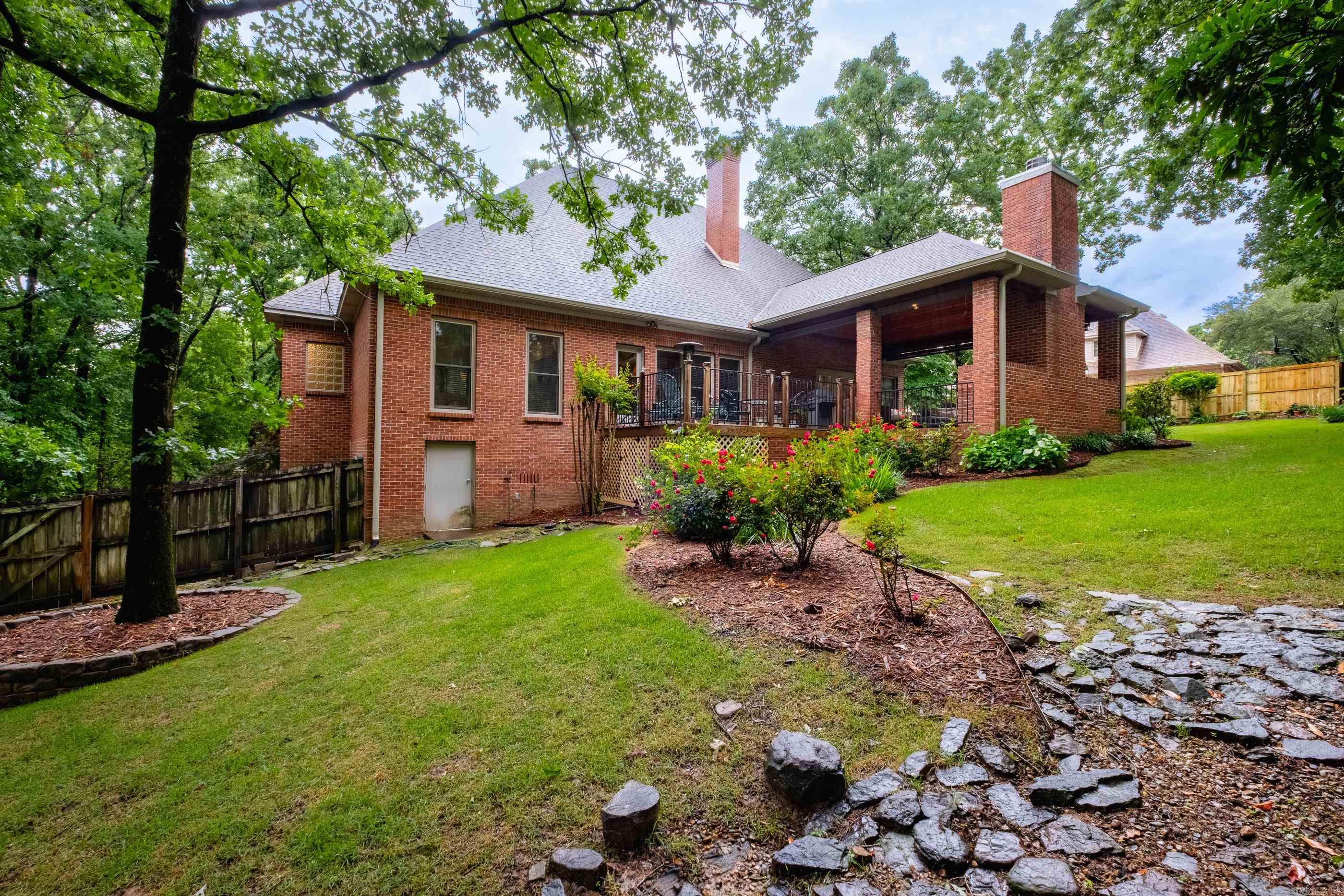 LAKEWOOD HEIGHTS - Residential
