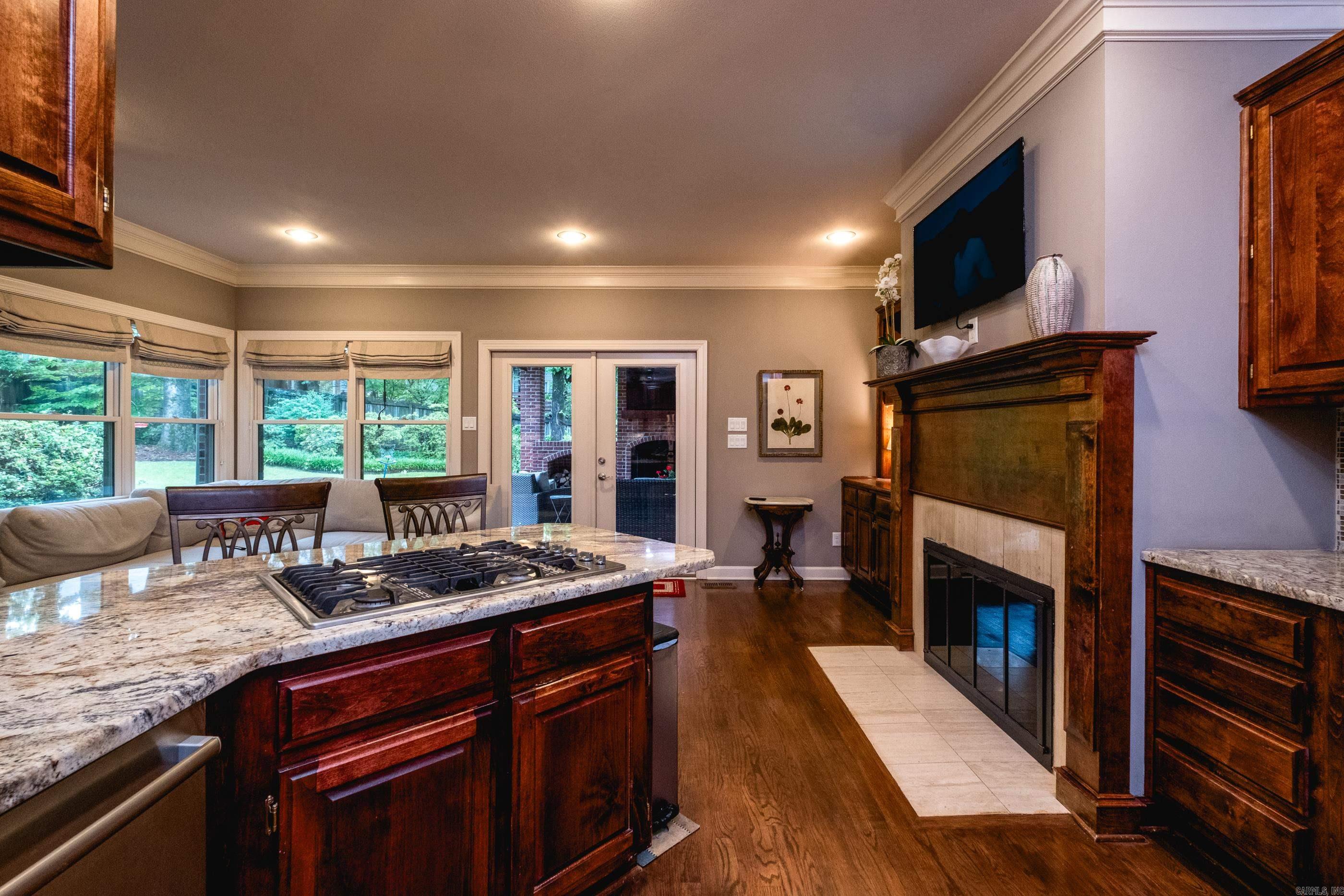 LAKEWOOD HEIGHTS - Residential