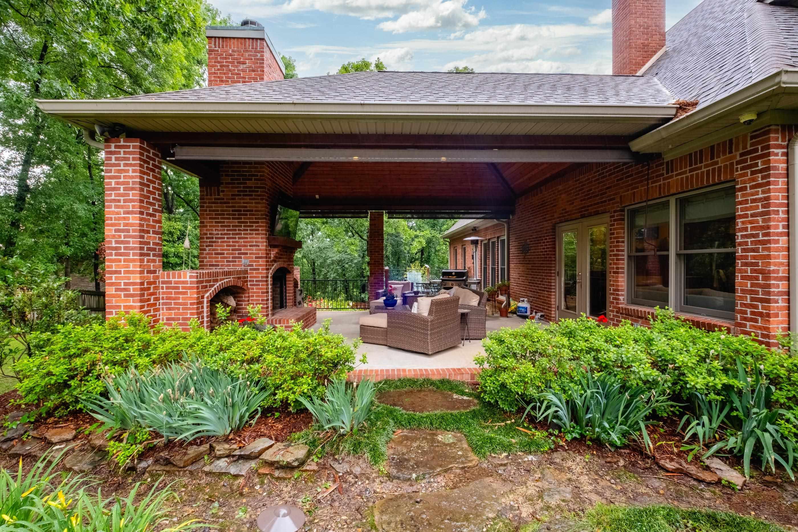 LAKEWOOD HEIGHTS - Residential